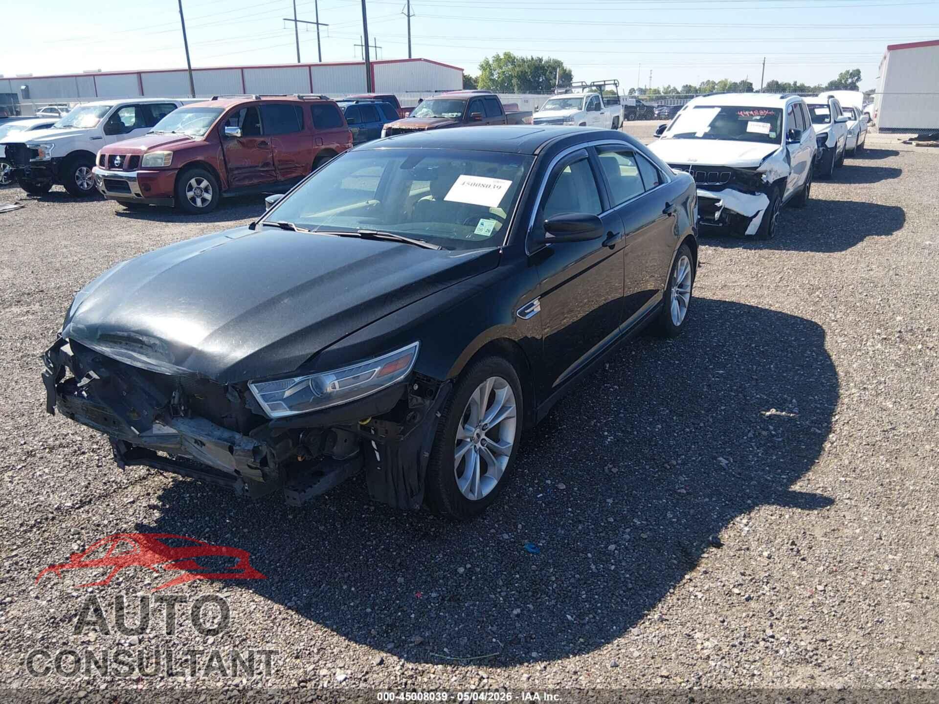 FORD TAURUS 2013 - 1FAHP2E82DG166015