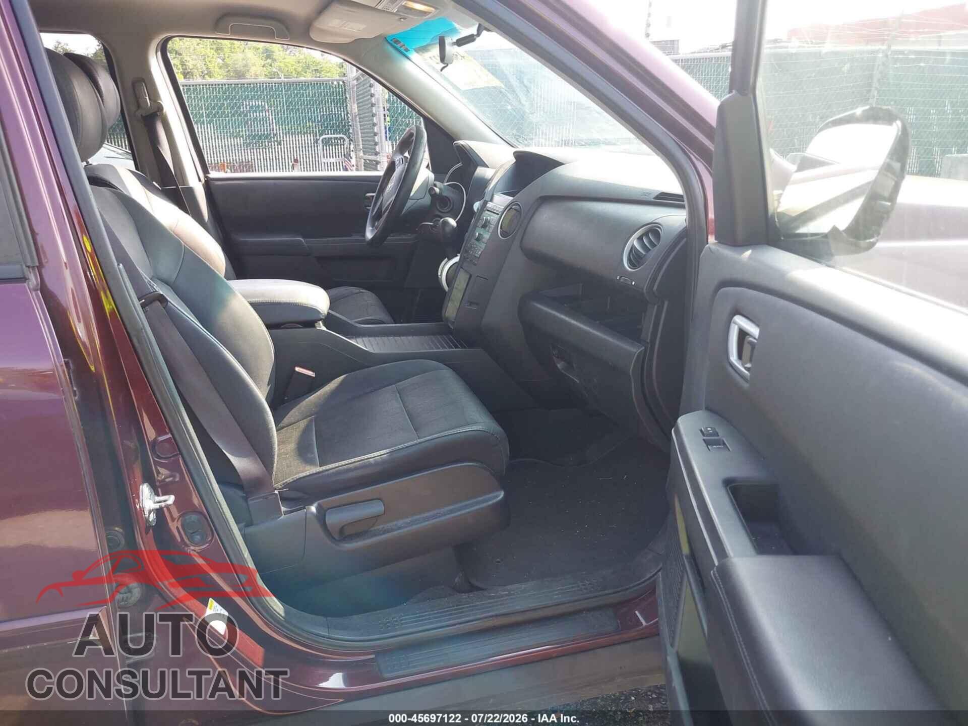 HONDA PILOT 2011 - 5FNYF4H46BB055315