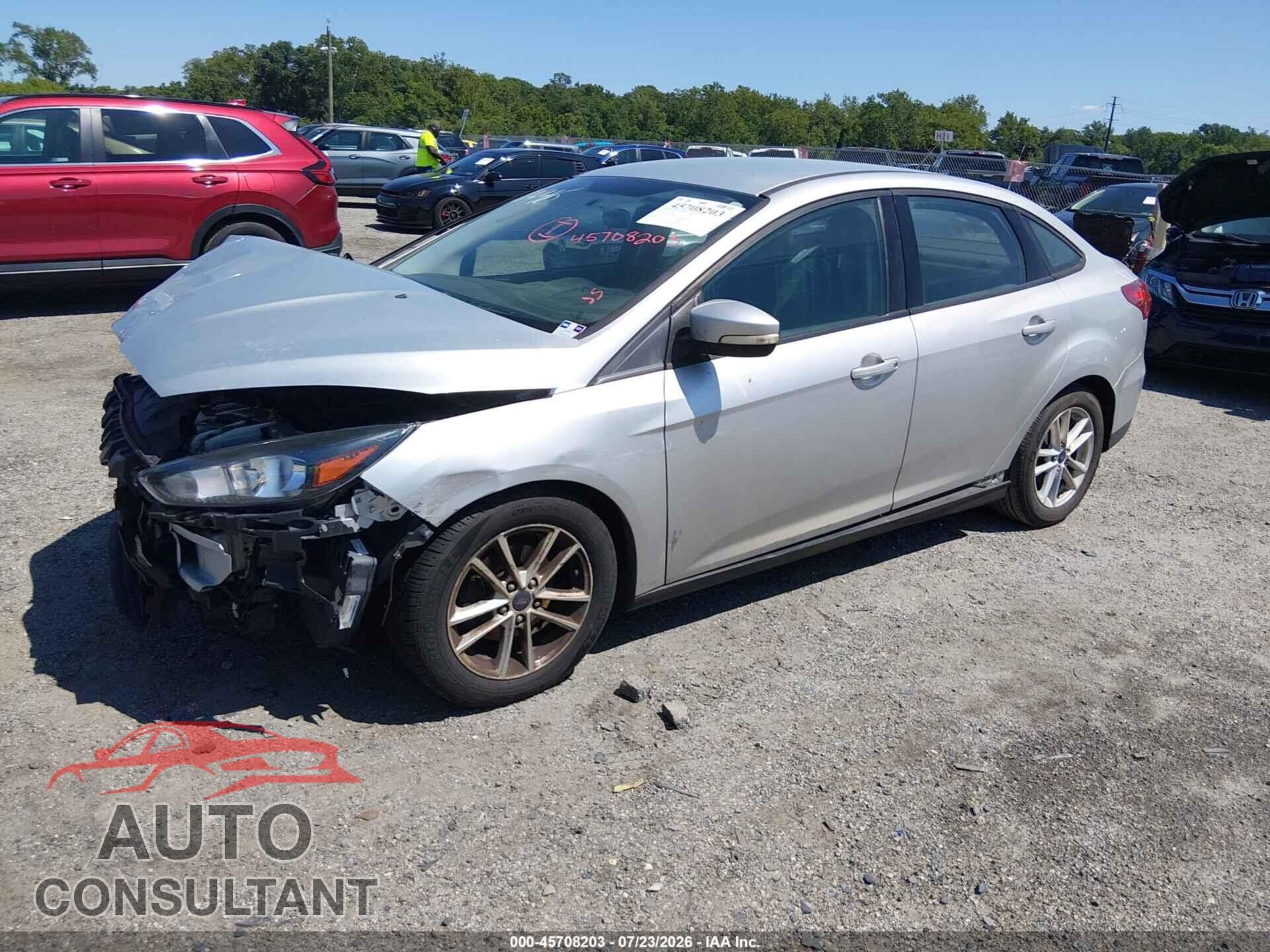 FORD FOCUS 2015 - 1FADP3F28FL329792
