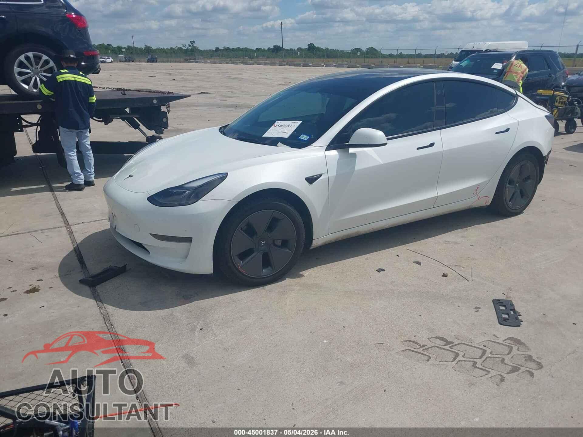 TESLA MODEL 3 2023 - 5YJ3E1EA1PF600706