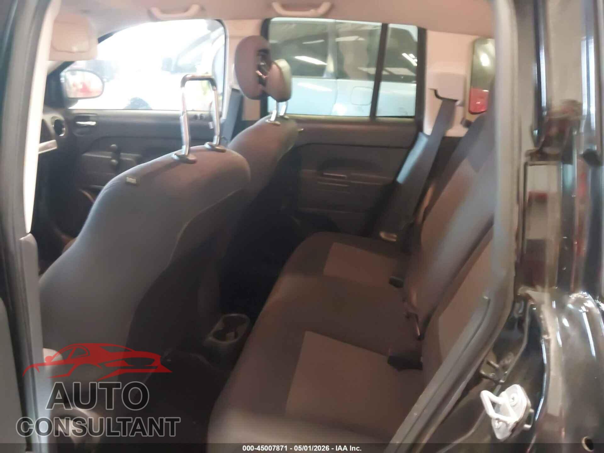 JEEP COMPASS 2015 - 1C4NJCBB7FD131429