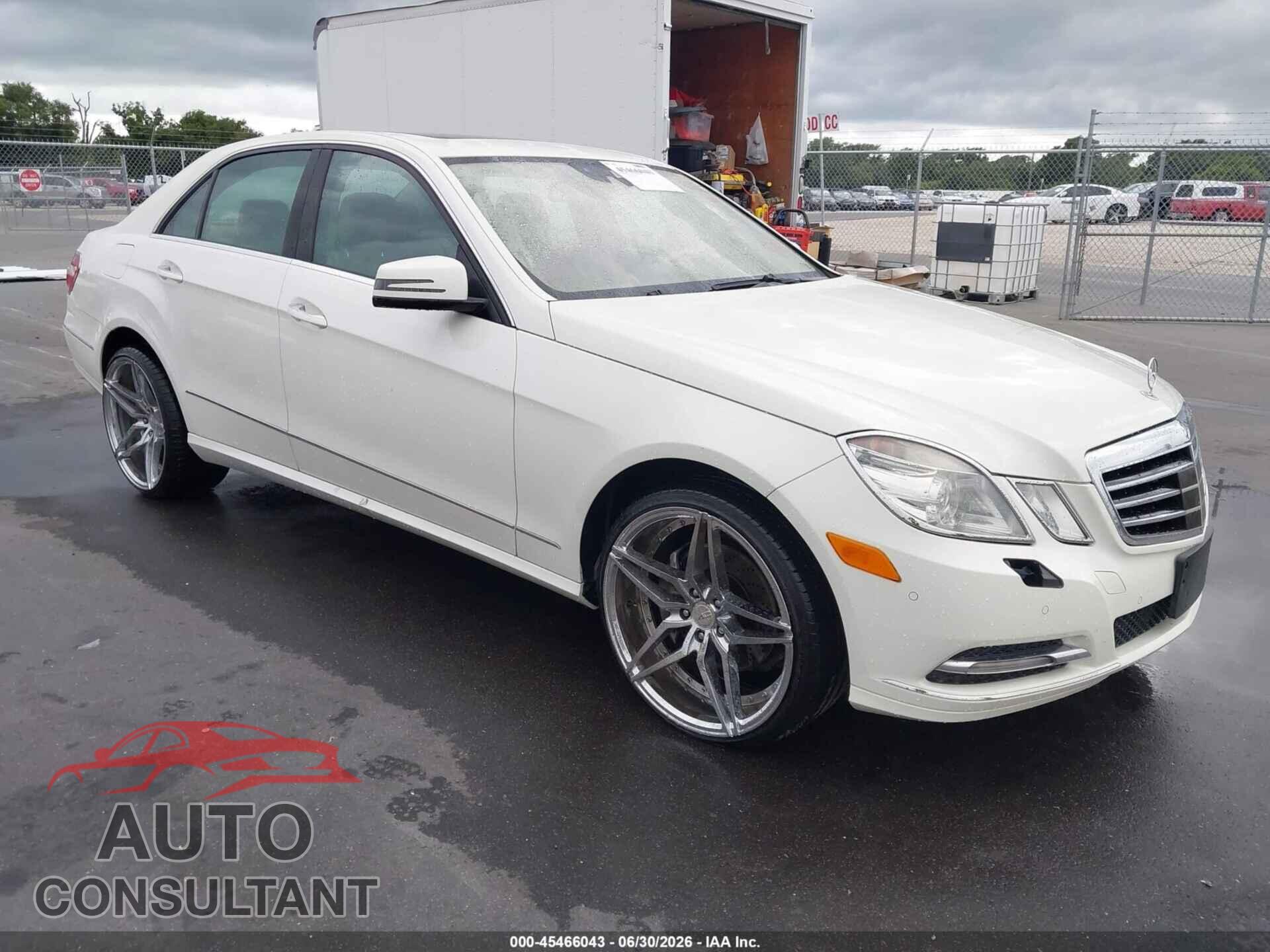 MERCEDES-BENZ E 350 2011 - WDDHF8HB9BA399600