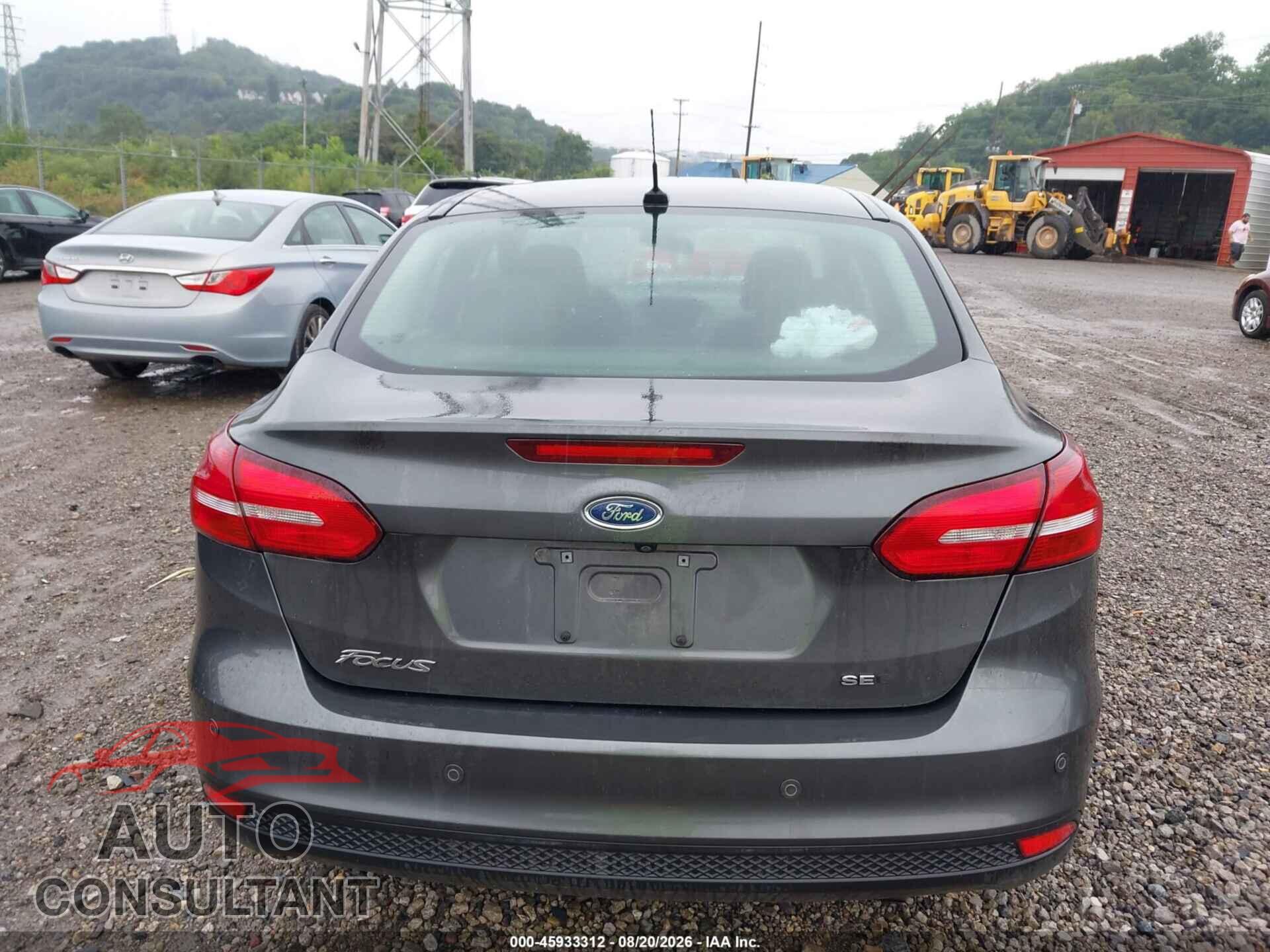 FORD FOCUS 2017 - 1FADP3H20HL203538