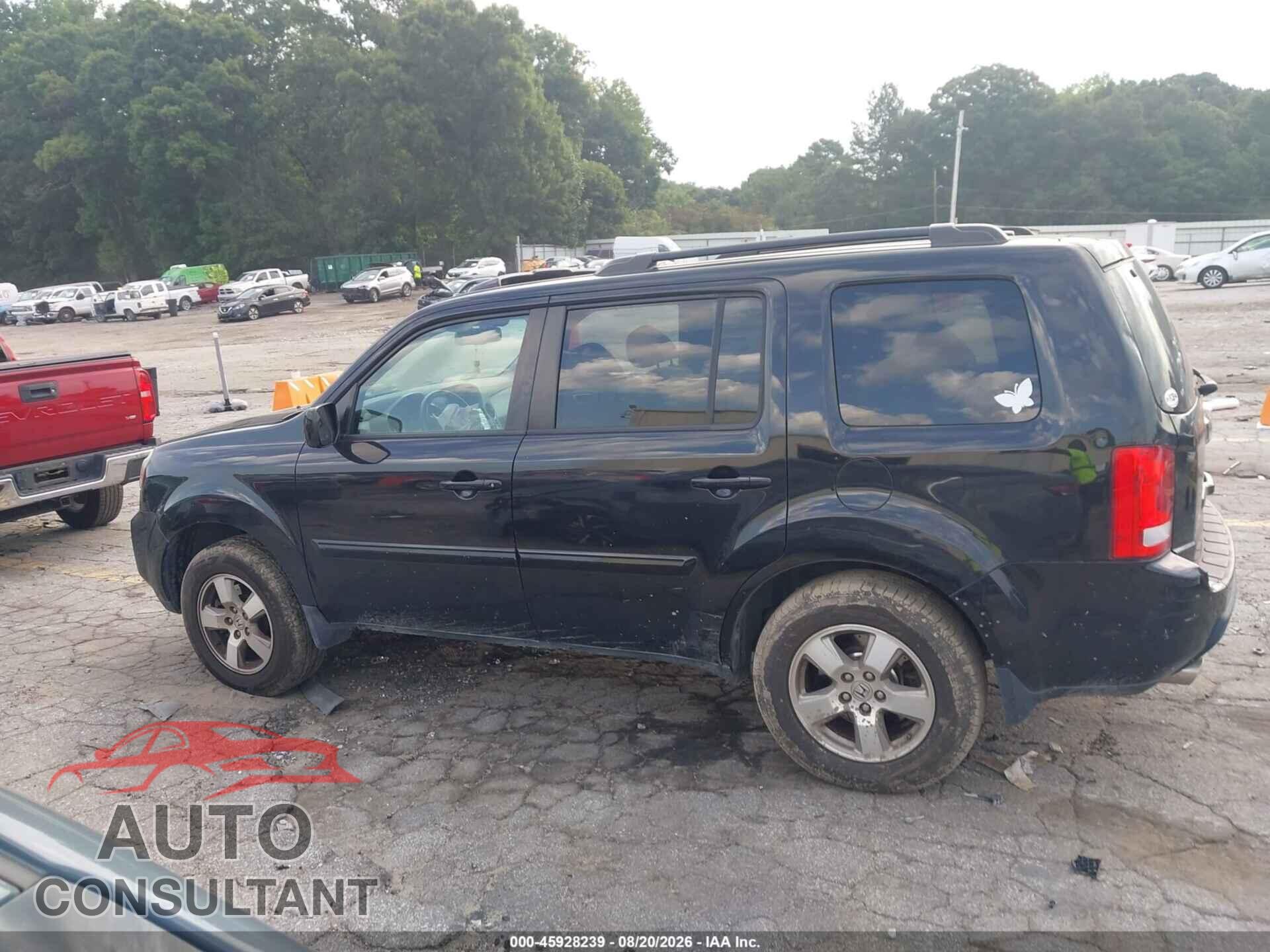 HONDA PILOT 2011 - 5FNYF3H58BB054167