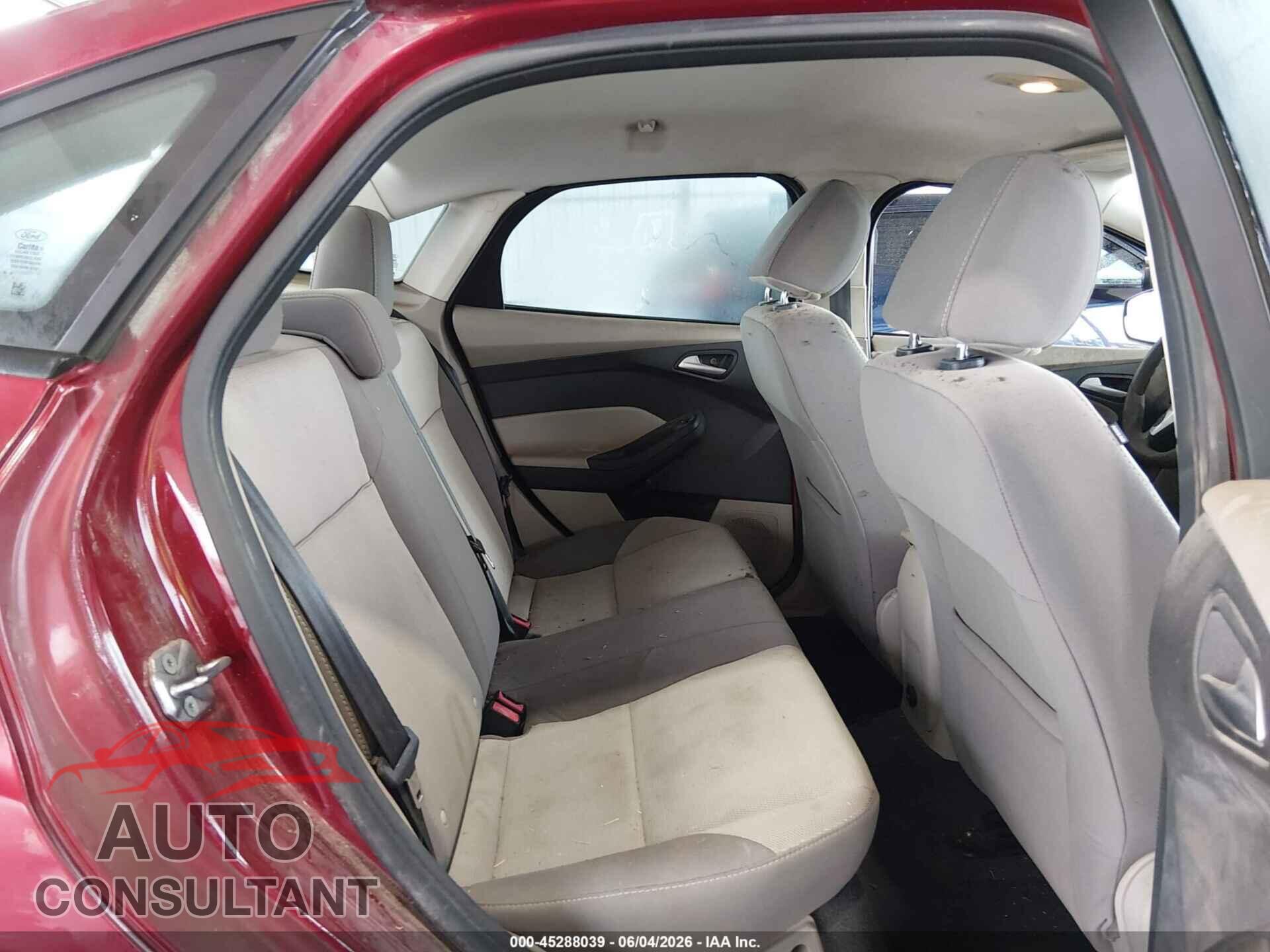FORD FOCUS 2013 - 1FADP3F24DL144166