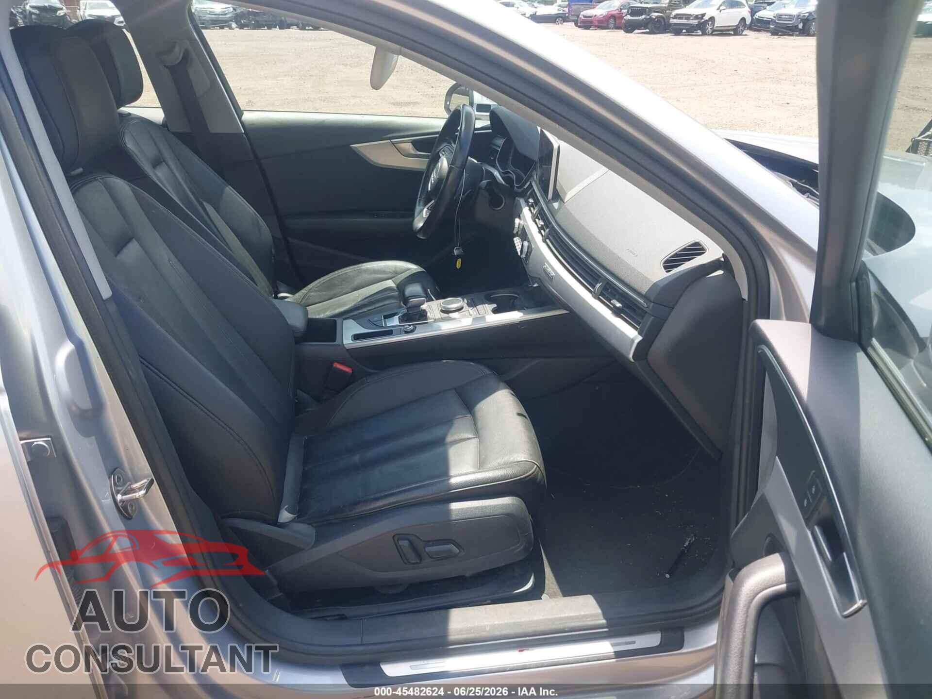 AUDI A4 2018 - WAUENAF48JA079336
