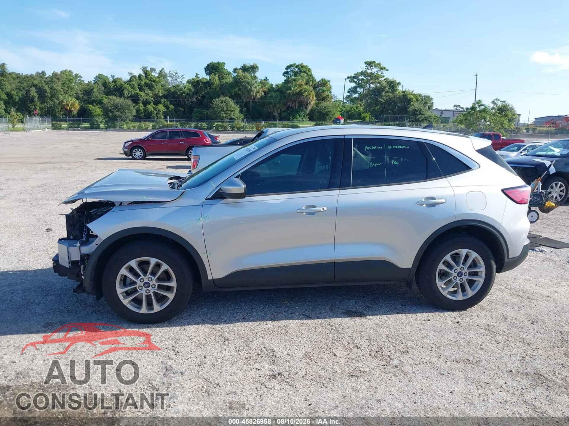 FORD ESCAPE 2020 - 1FMCU0G60LUA93963