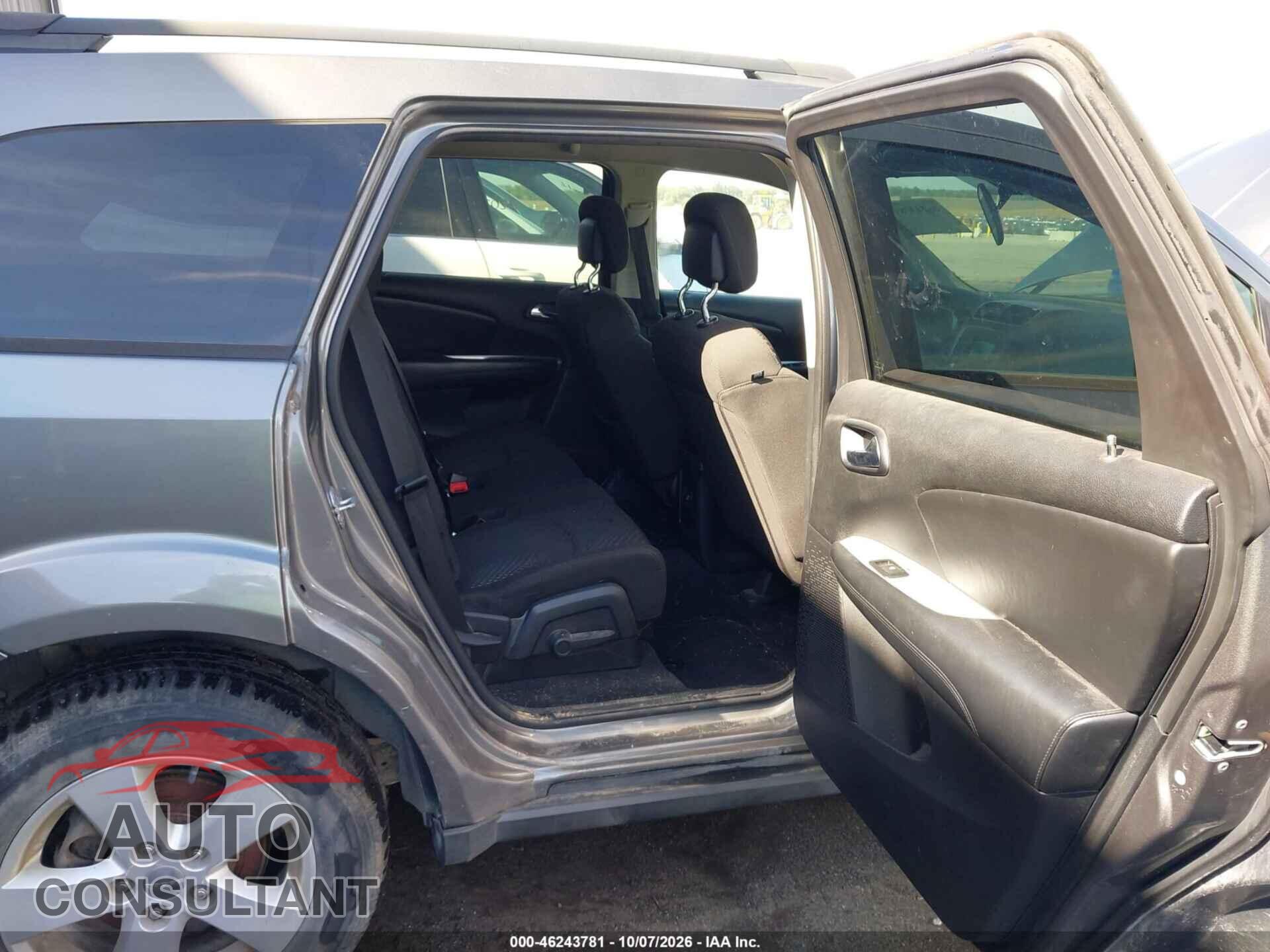 DODGE JOURNEY 2012 - 3C4PDCBG7CT207913
