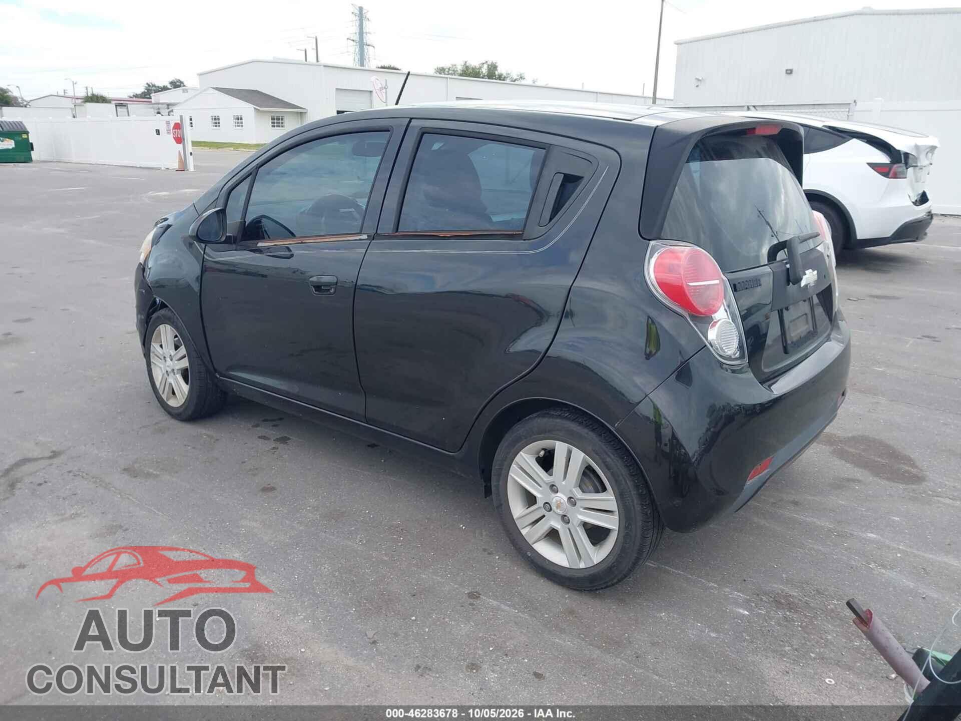 CHEVROLET SPARK 2014 - KL8CB6S9XEC565389