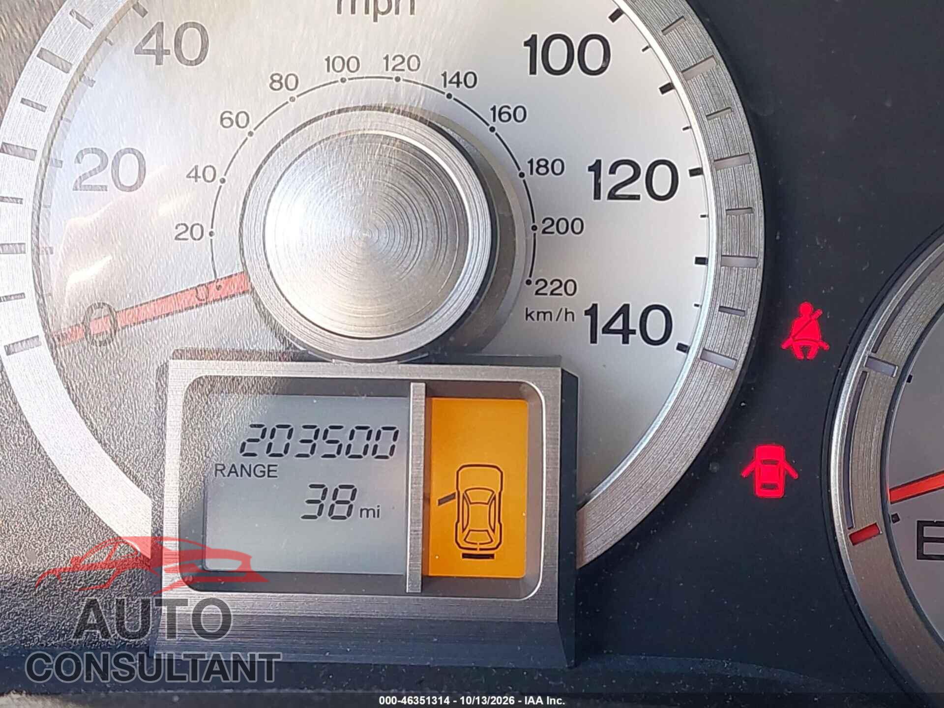 HONDA PILOT 2011 - 5FNYF3H27BB020128