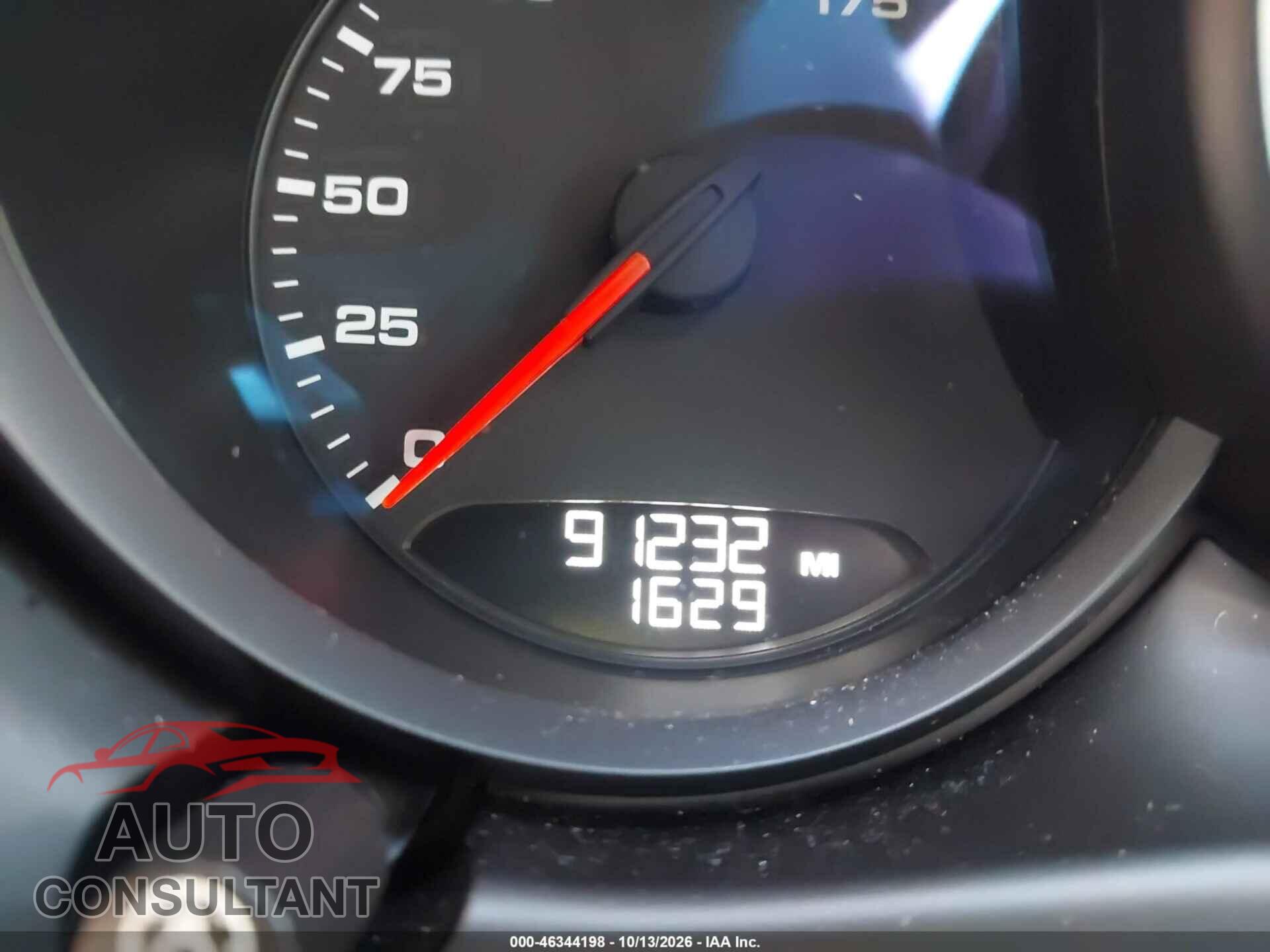 PORSCHE MACAN 2015 - WP1AB2A57FLB61911