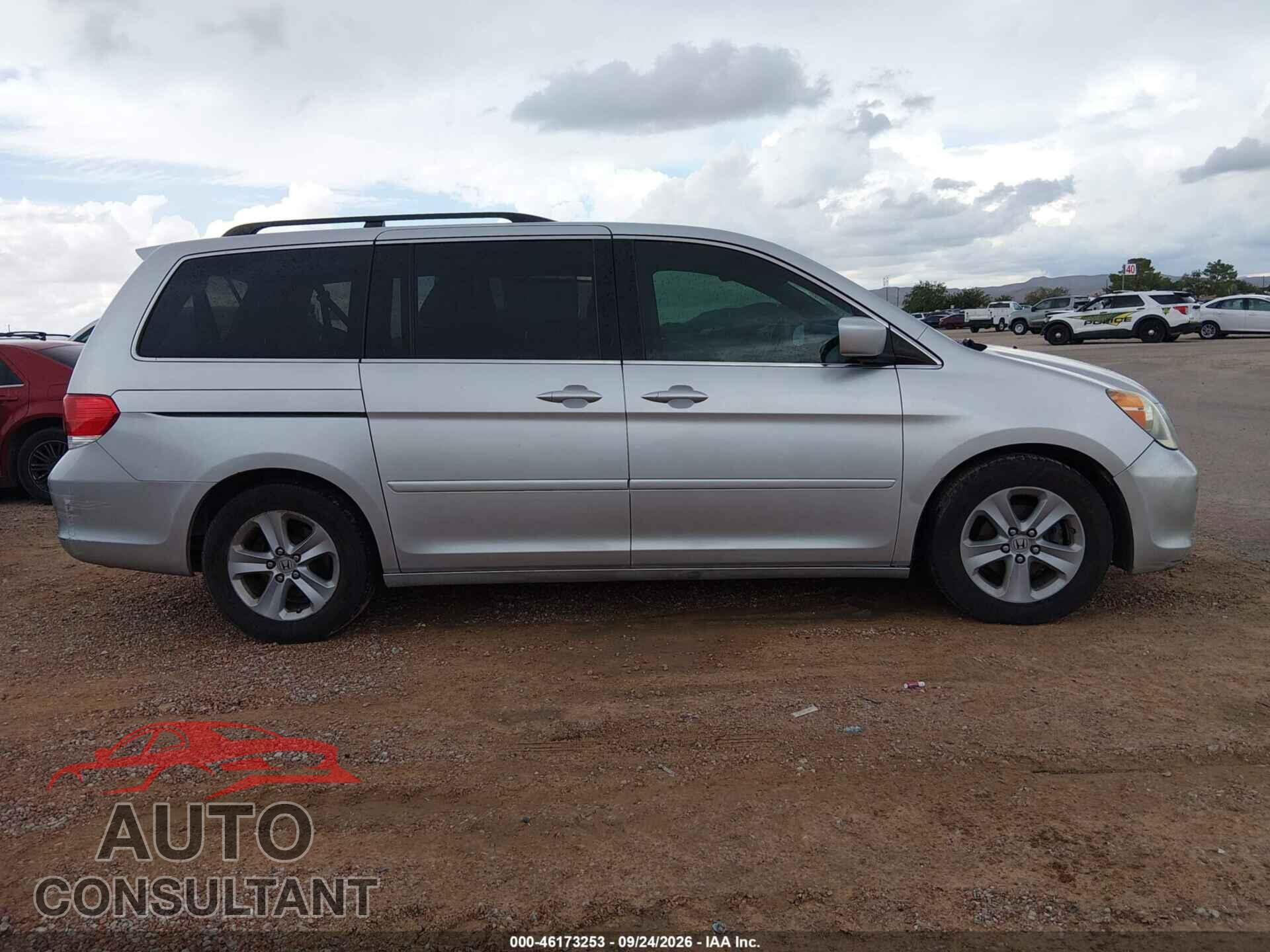 HONDA ODYSSEY 2010 - 5FNRL3H96AB113473