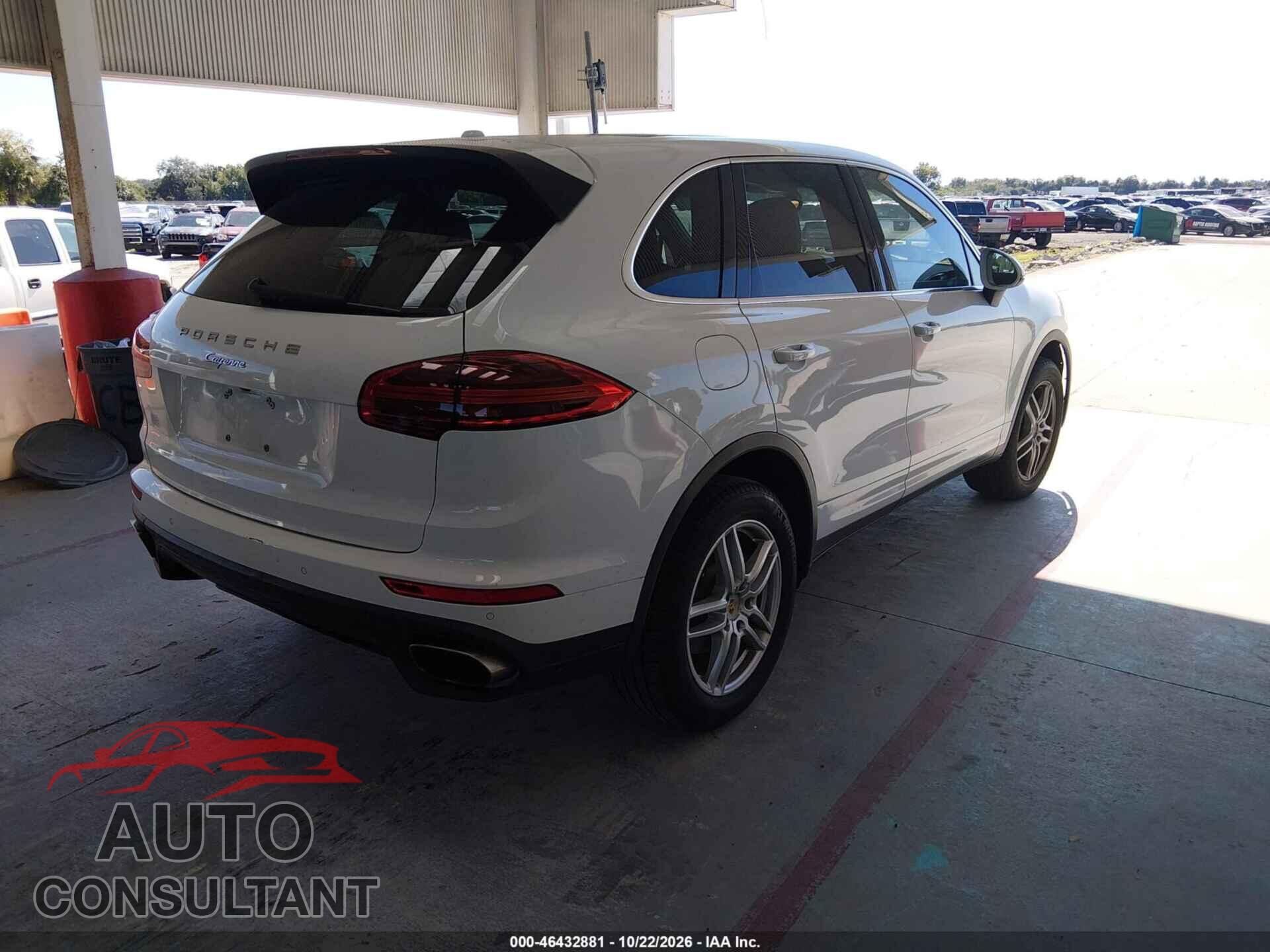 PORSCHE CAYENNE 2018 - WP1AA2A20JKA00940