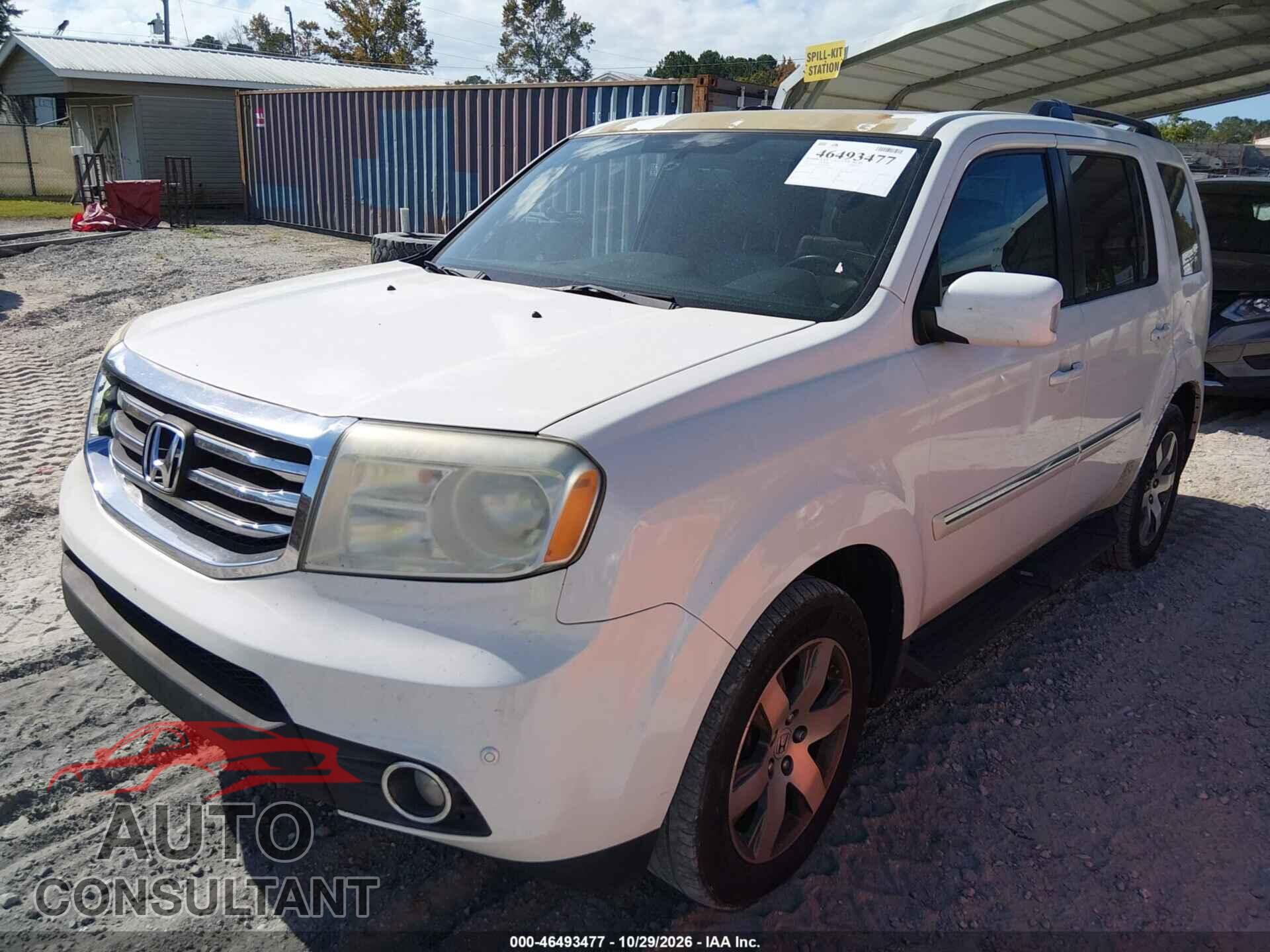 HONDA PILOT 2015 - 5FNYF3H92FB005359
