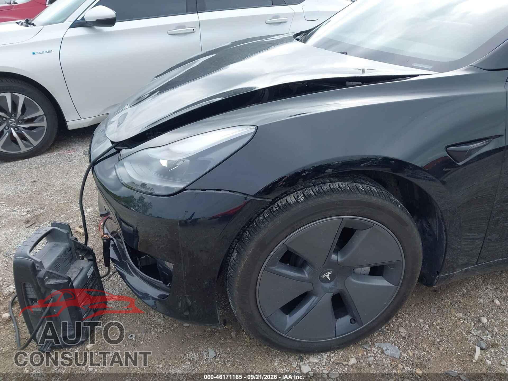 TESLA MODEL 3 2023 - 5YJ3E1EAXPF543048