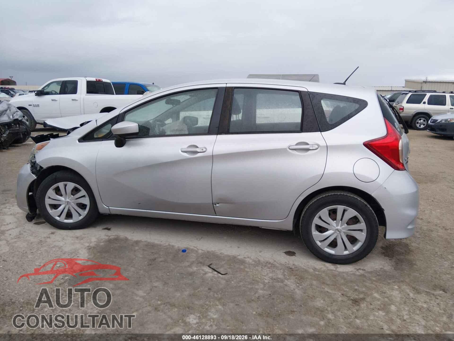 NISSAN VERSA NOTE 2017 - 3N1CE2CP0HL352600