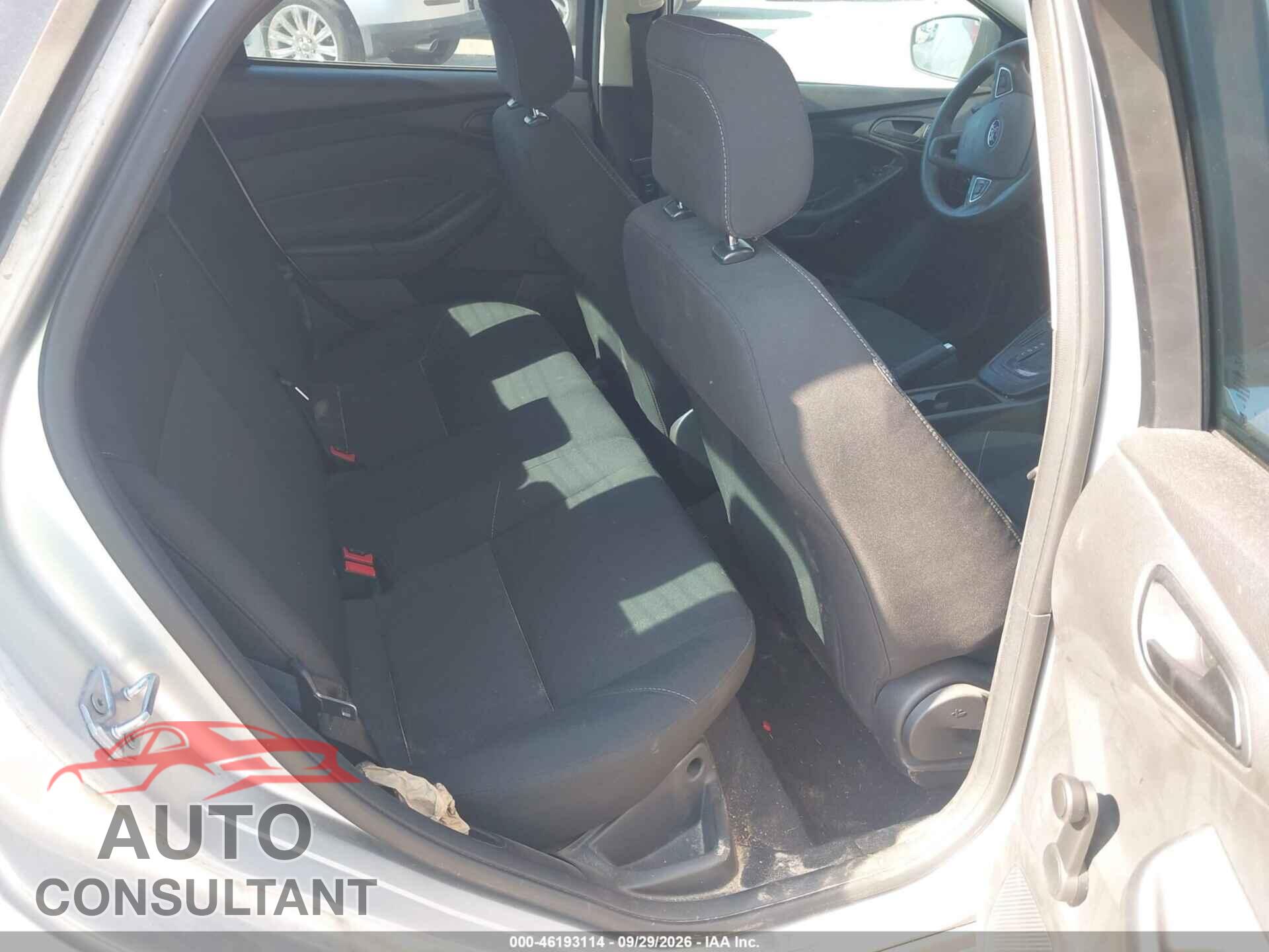 FORD FOCUS 2016 - 1FADP3E26GL305834