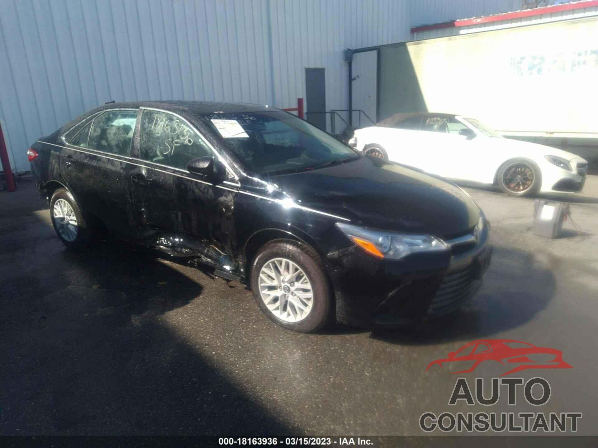 TOYOTA CAMRY 2016 - 4T4BF1FK1GR582152