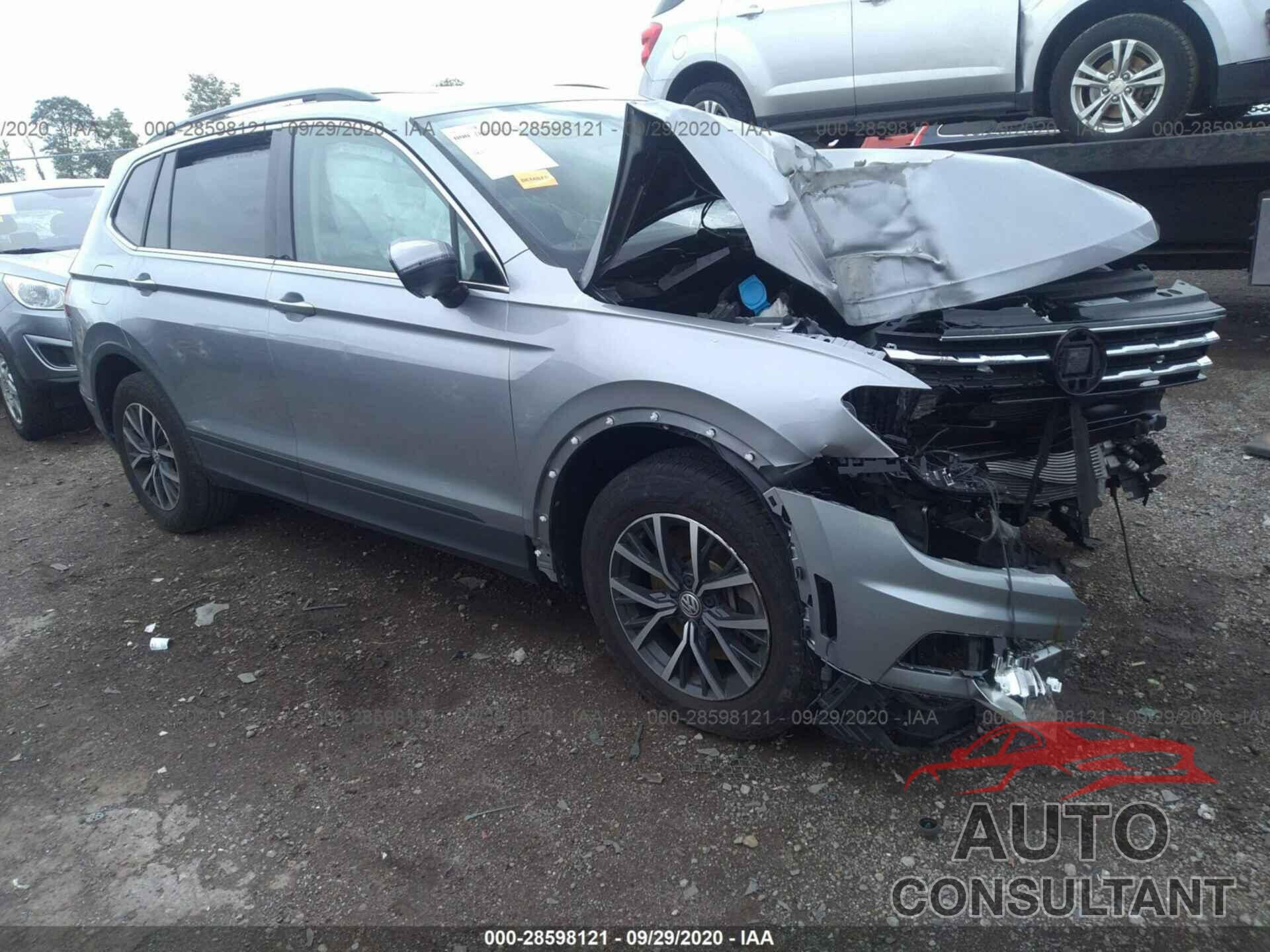 VOLKSWAGEN TIGUAN 2019 - 3VV2B7AX9KM152190
