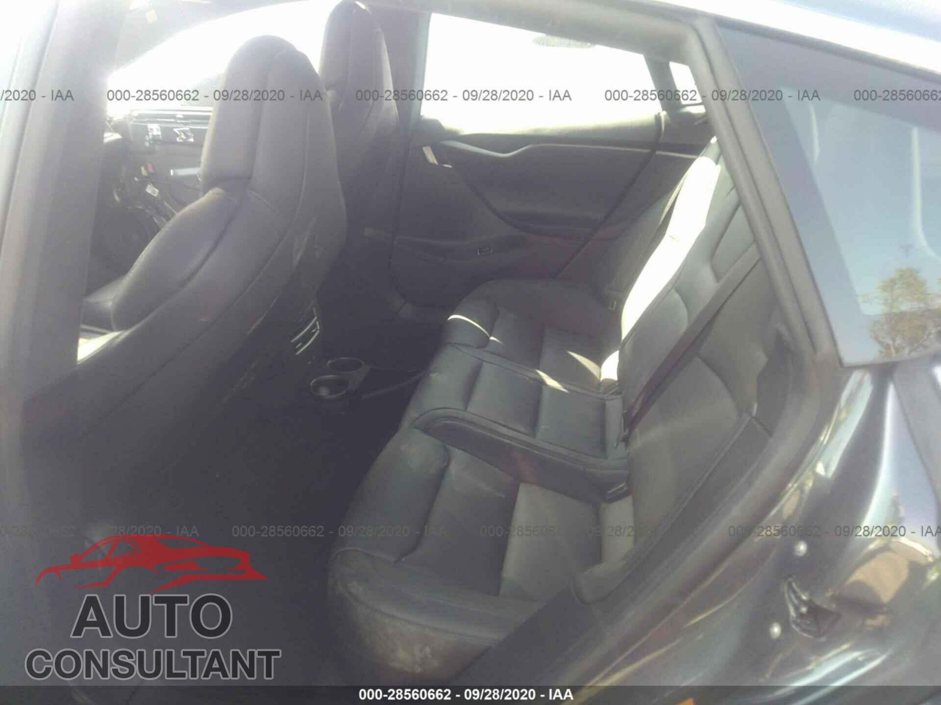 TESLA MODEL S 2018 - 5YJSA1E28JF281358