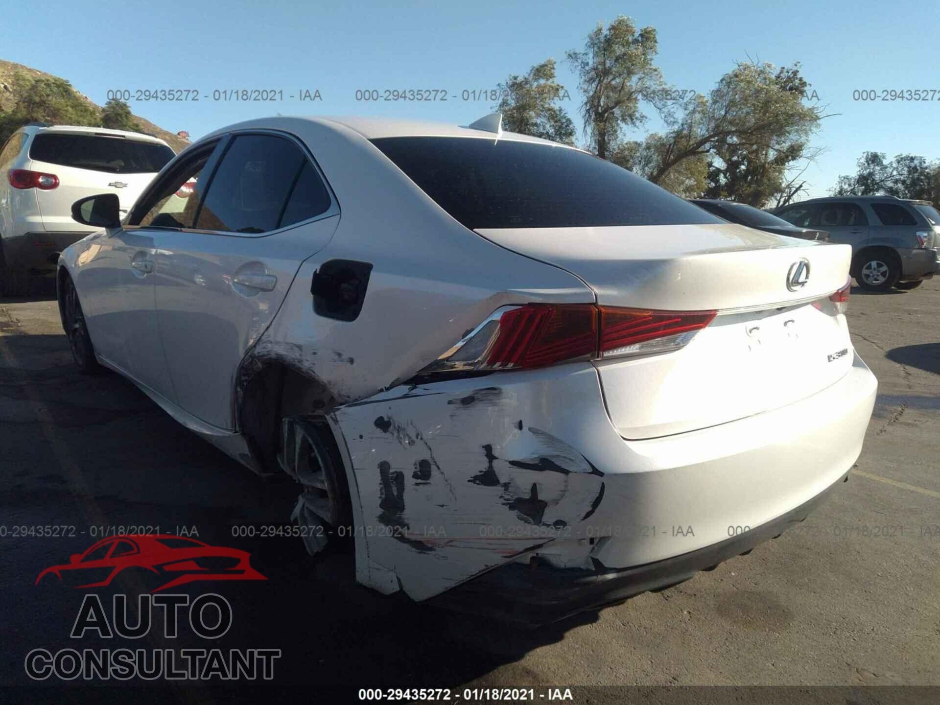 LEXUS IS 2018 - JTHBA1D26J5082052
