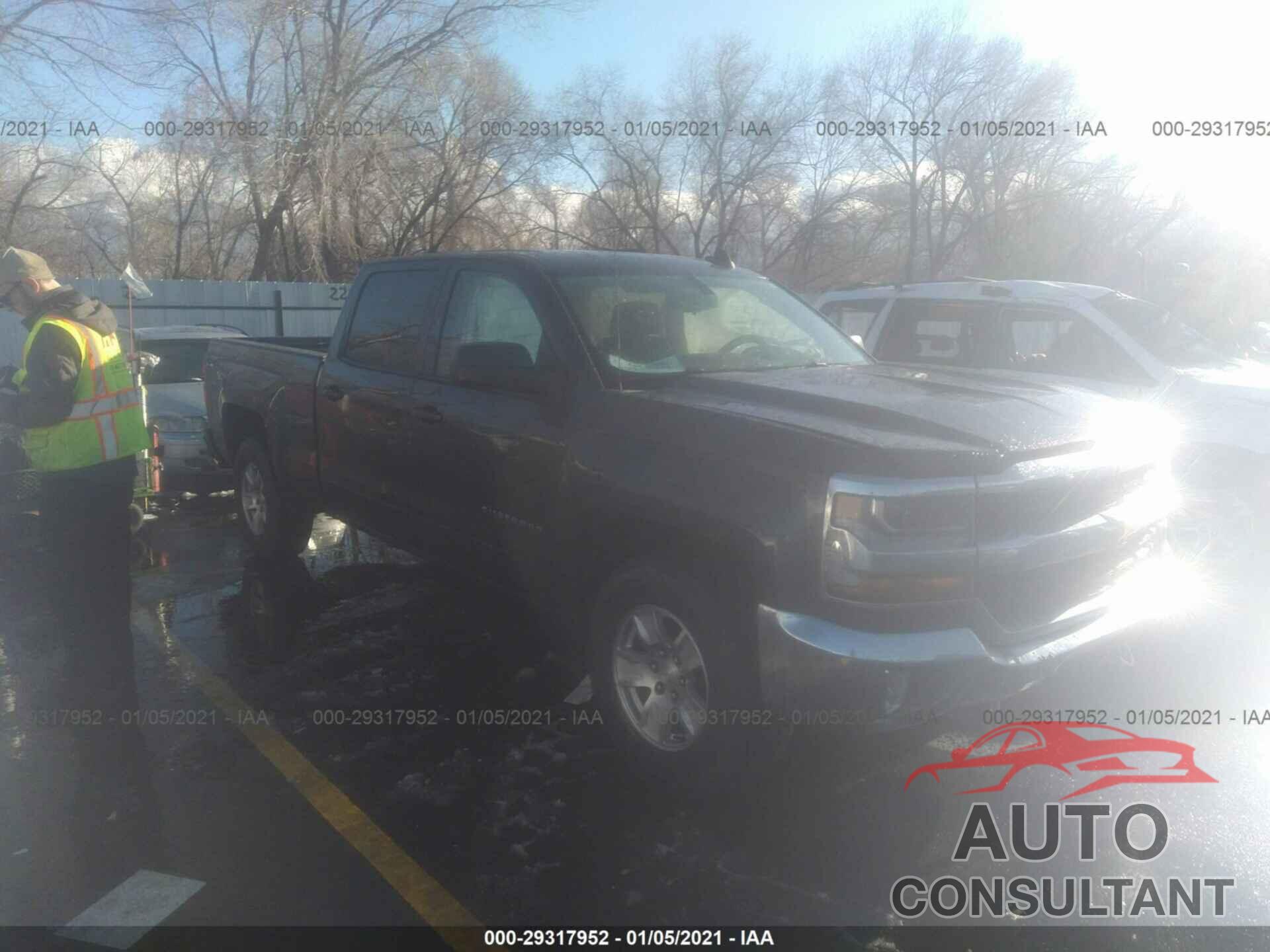 CHEVROLET SILVERADO 1500 2017 - 3GCUKREC0HG168635