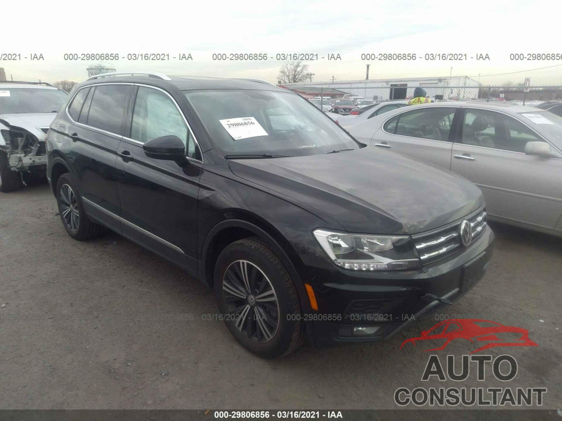 VOLKSWAGEN TIGUAN 2018 - 3VV2B7AX1JM108103