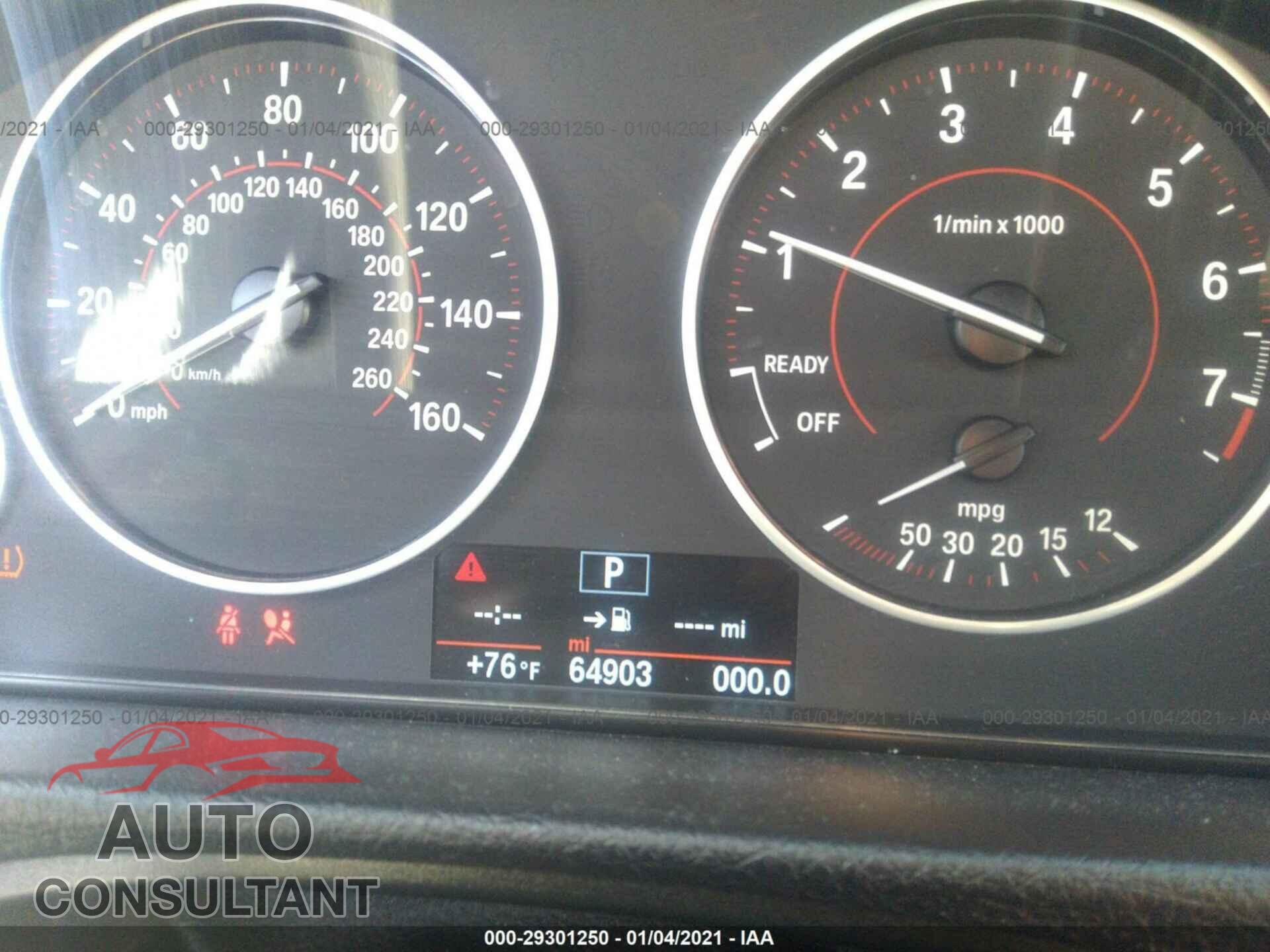 BMW 3 SERIES 2016 - WBA8E9G55GNU28084