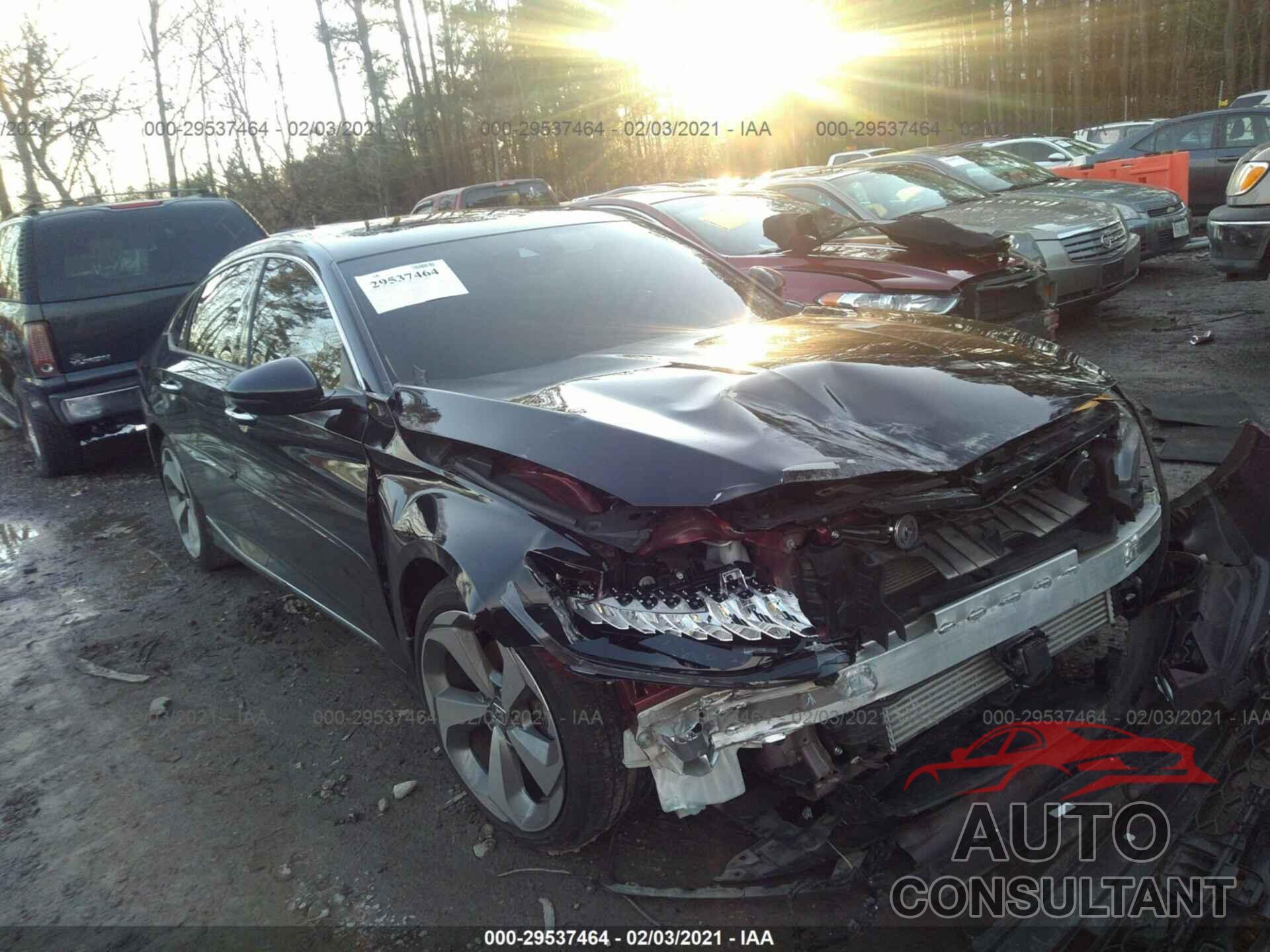 HONDA ACCORD SEDAN 2018 - 1HGCV1F96JA166983
