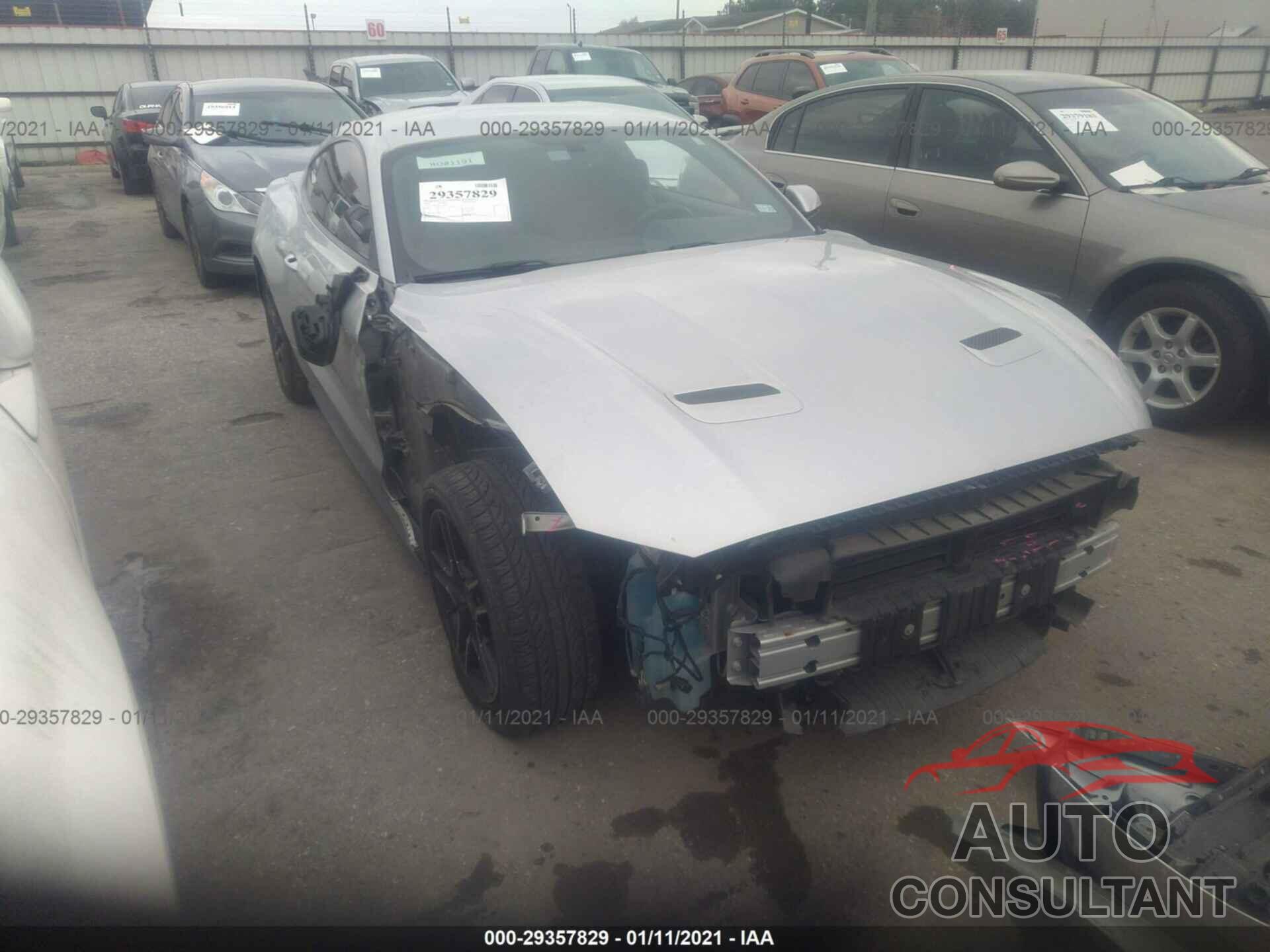 FORD MUSTANG 2018 - 1FA6P8TH9J5156909
