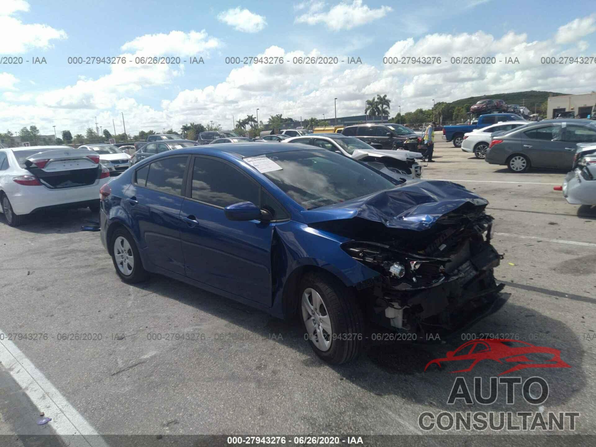 KIA Forte 2017 - 3KPFK4A77HE017470