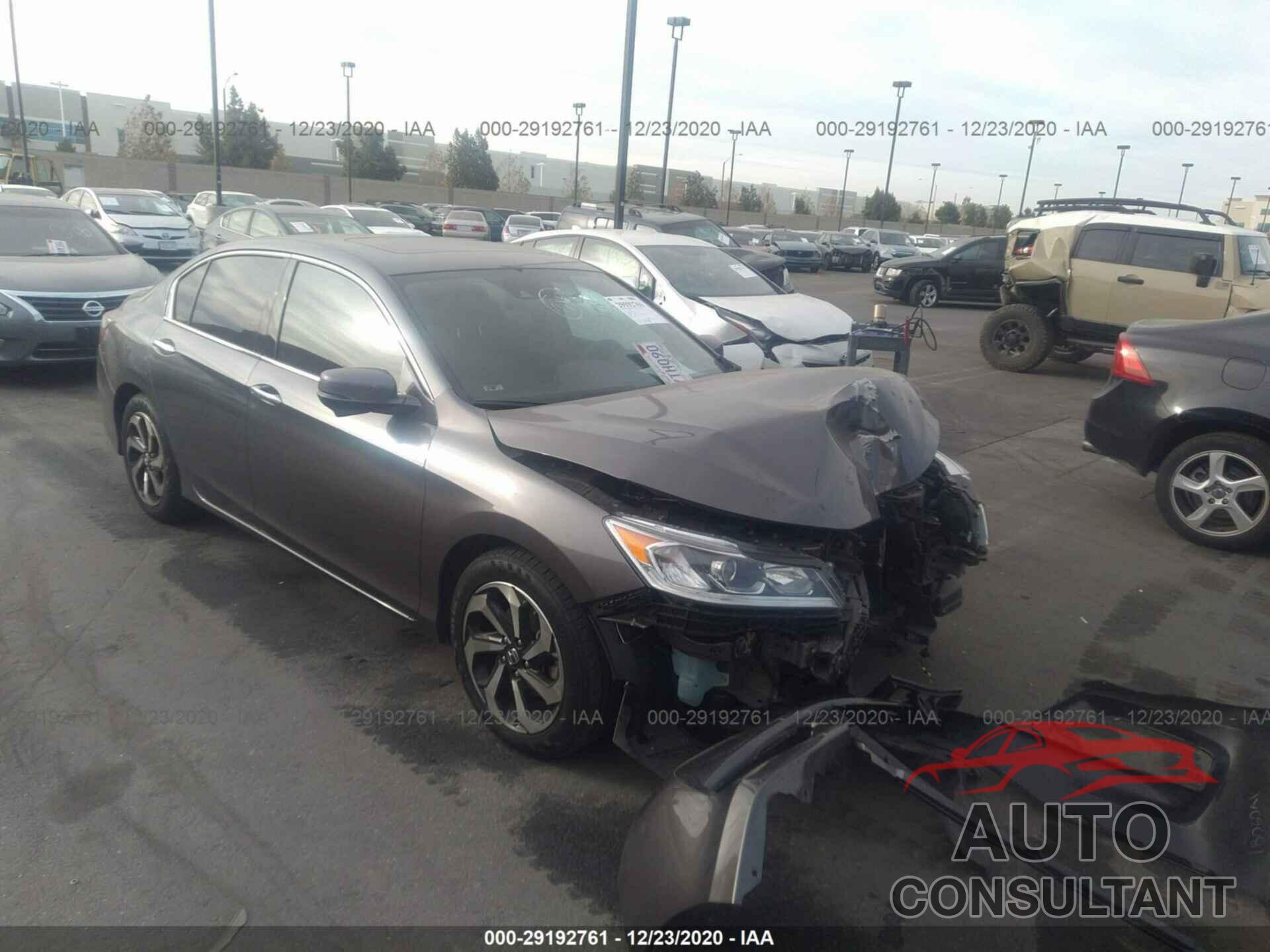 HONDA ACCORD SEDAN 2017 - 1HGCR3F05HA031084