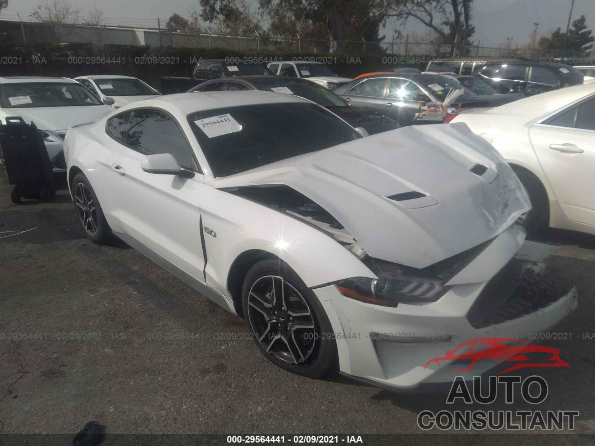 FORD MUSTANG 2019 - 1FA6P8CF3K5169123