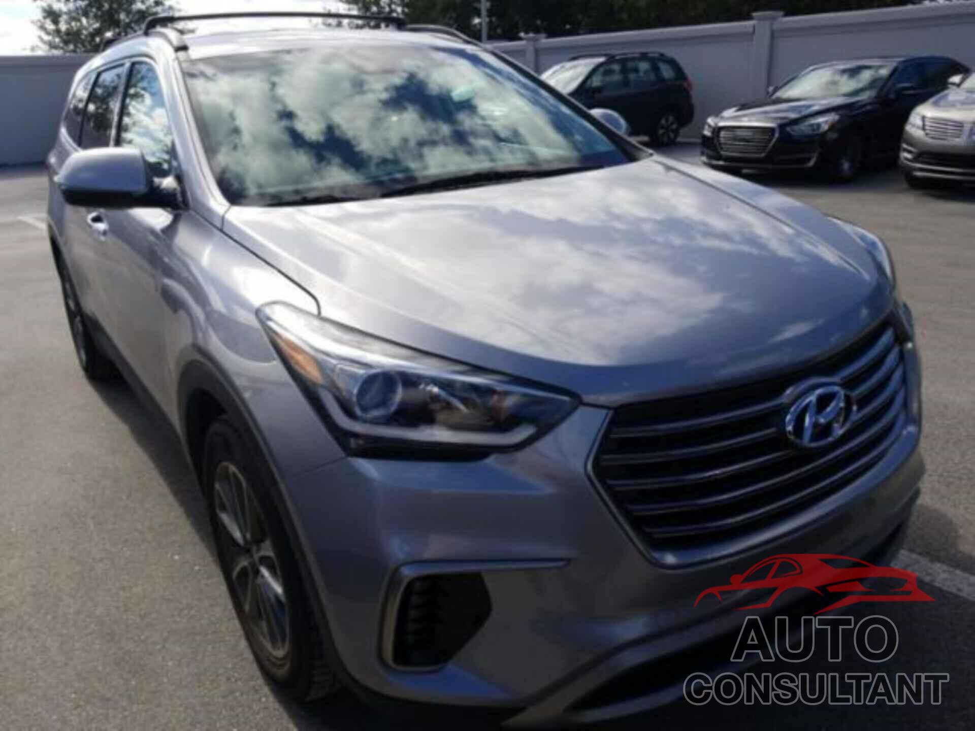 HYUNDAI SANTA FE 2018 - KM8SM4HF4JU285921