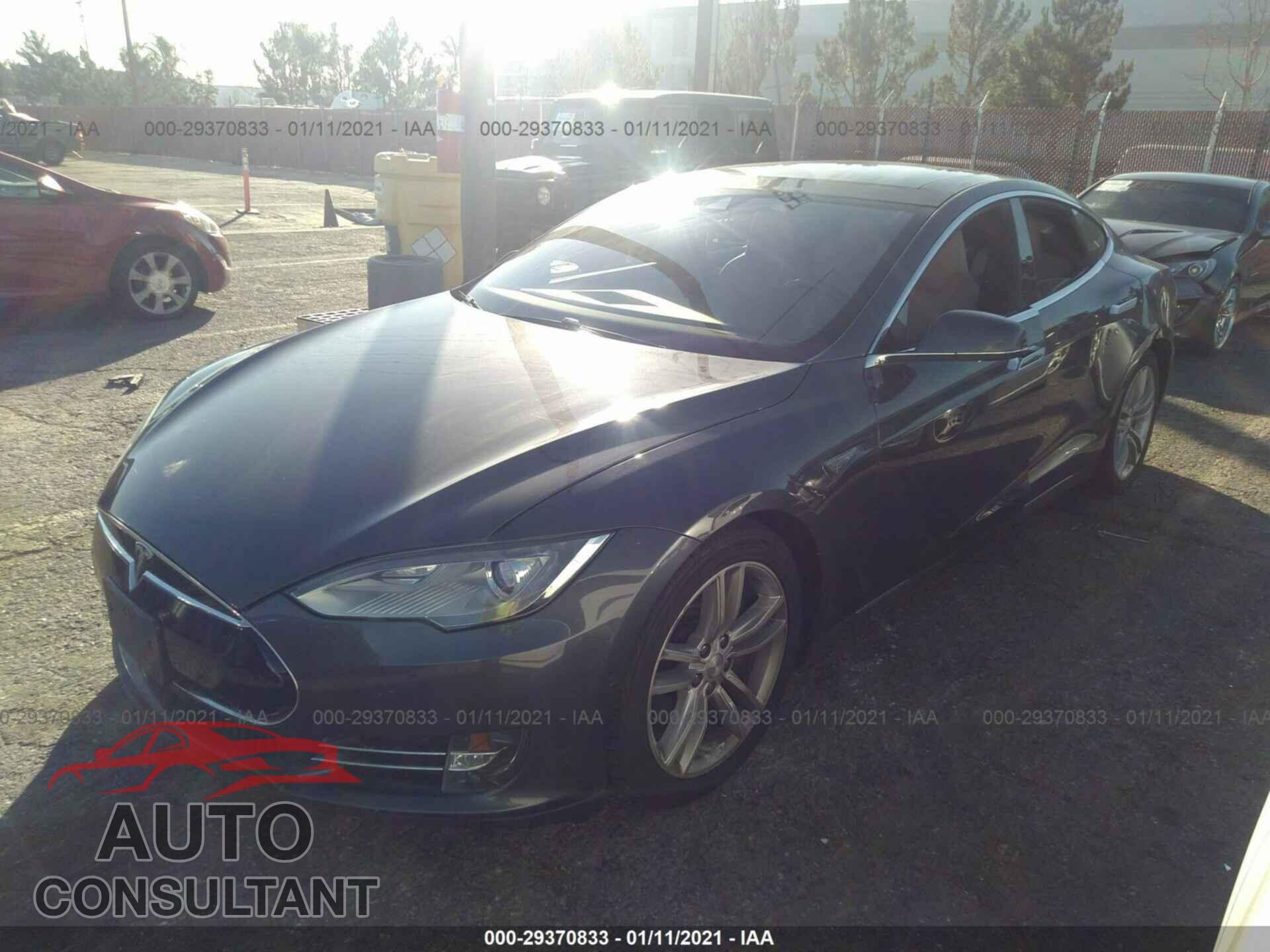 TESLA MODEL S 2016 - 5YJSA1E2XGF131728