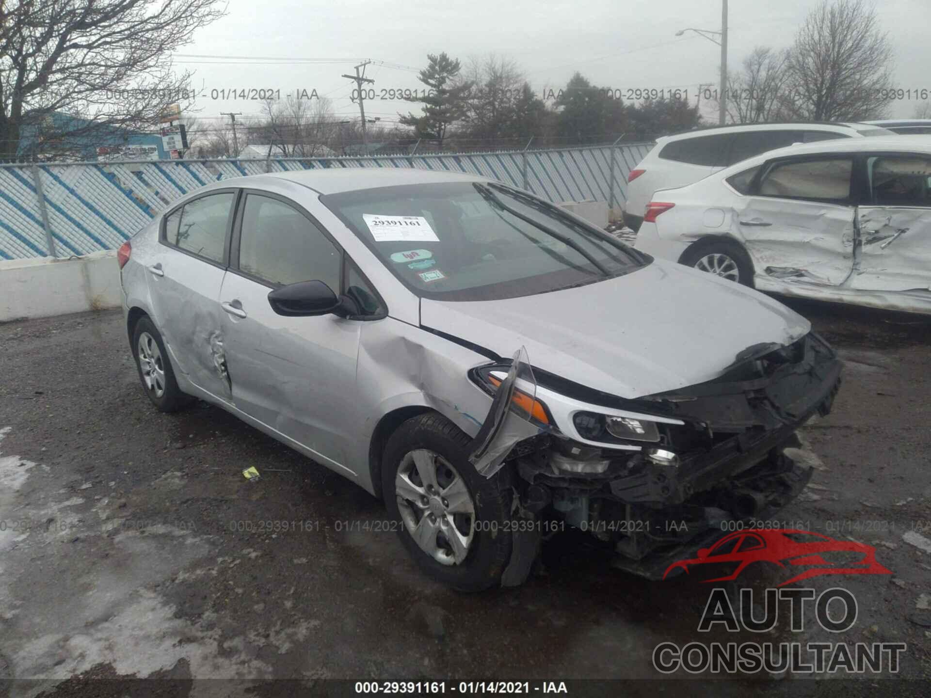 KIA FORTE 2018 - 3KPFK4A73JE183572