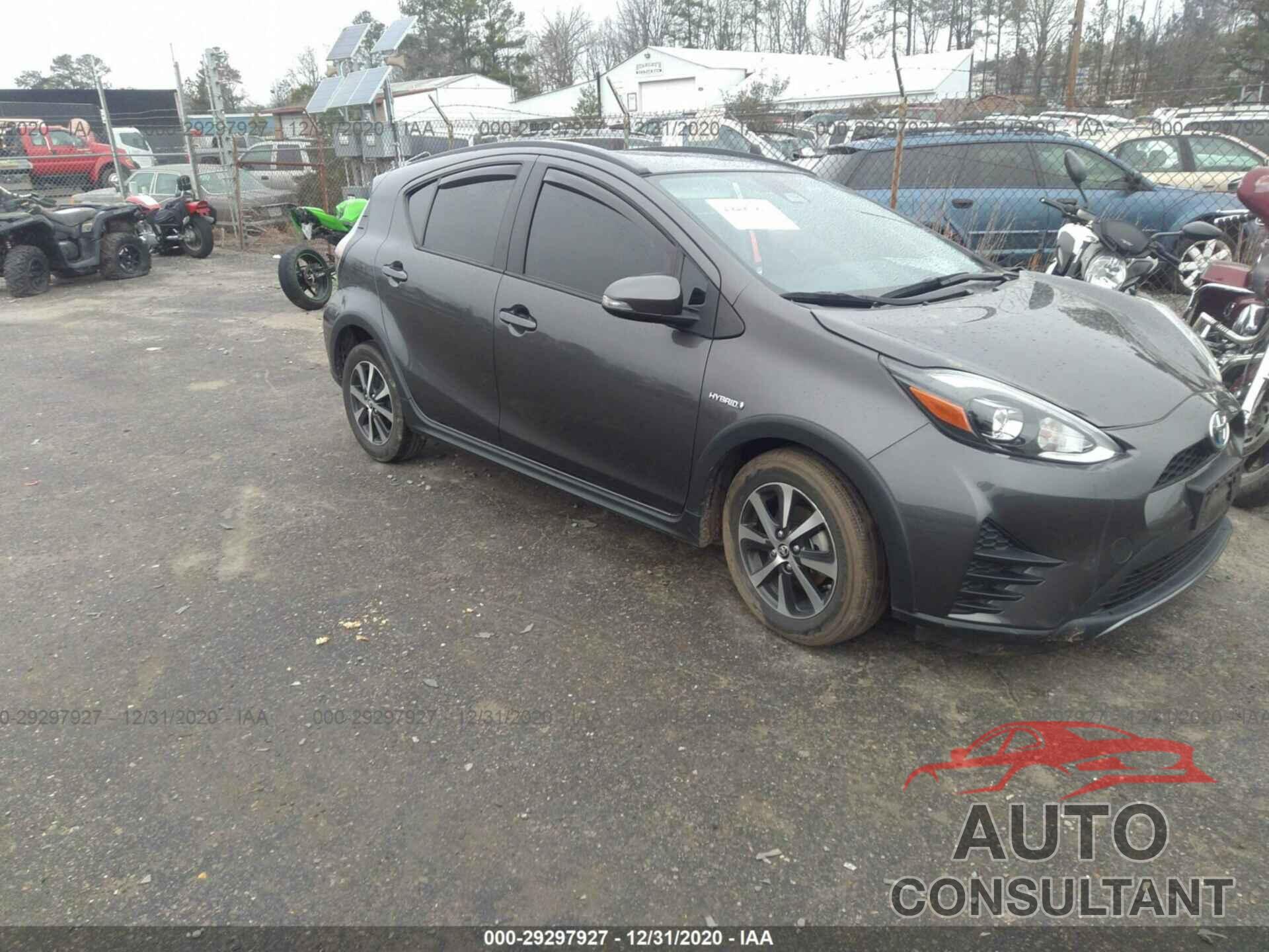 TOYOTA PRIUS C 2018 - JTDKDTB30J1602186