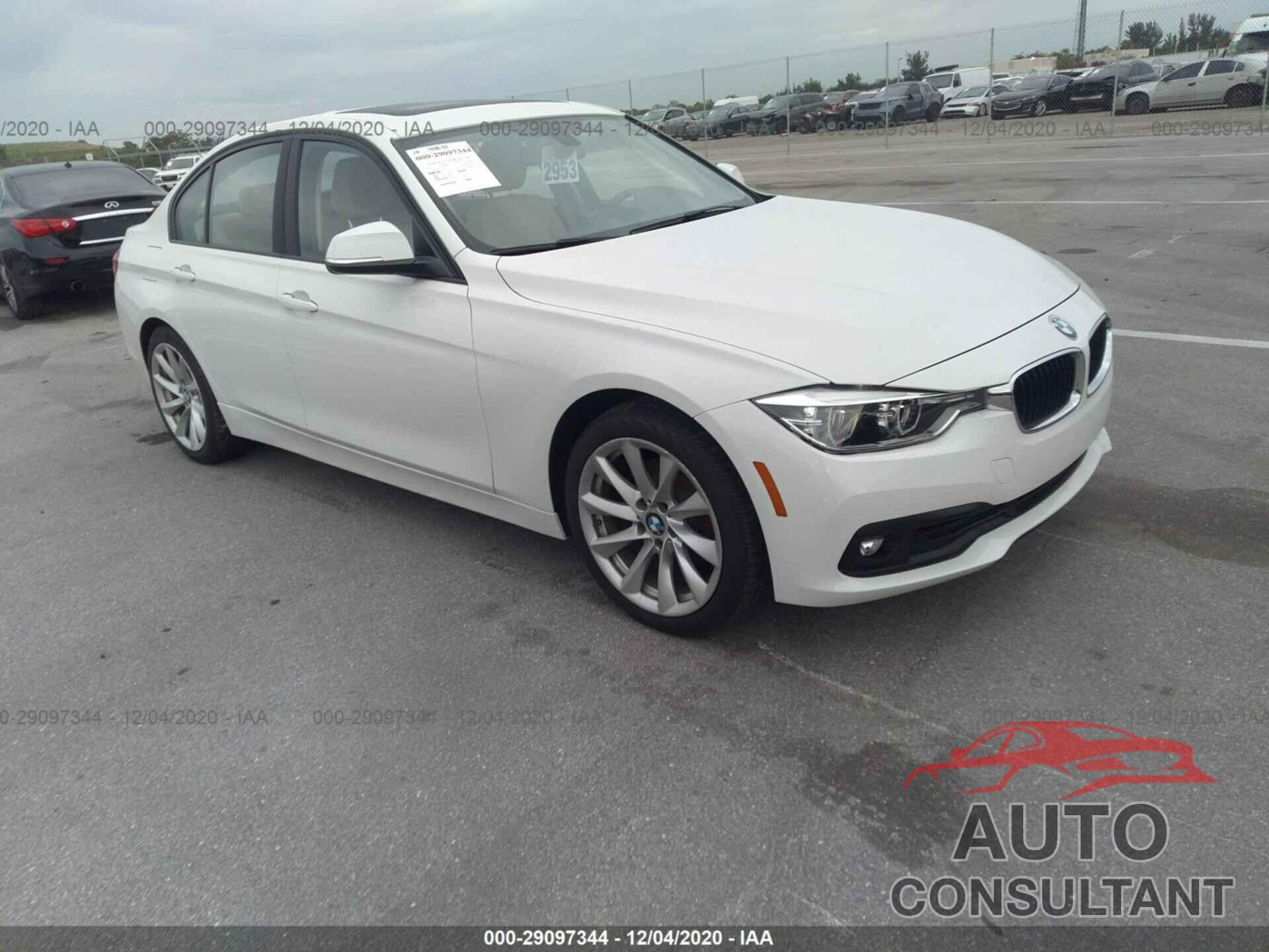BMW 3 SERIES 2018 - WBA8E1G53JNU92553