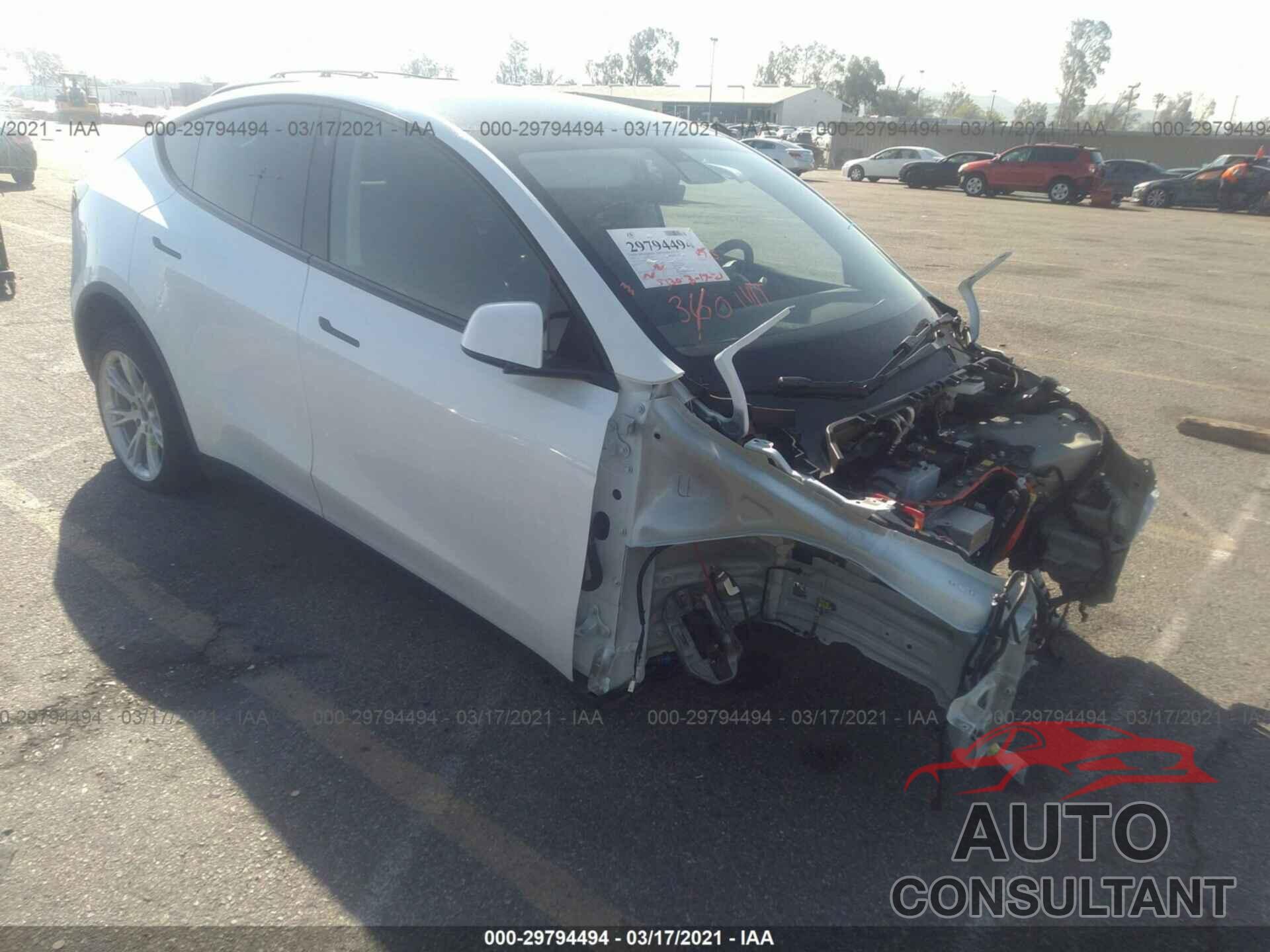 TESLA MODEL Y 2021 - 5YJYGDEE8MF098759