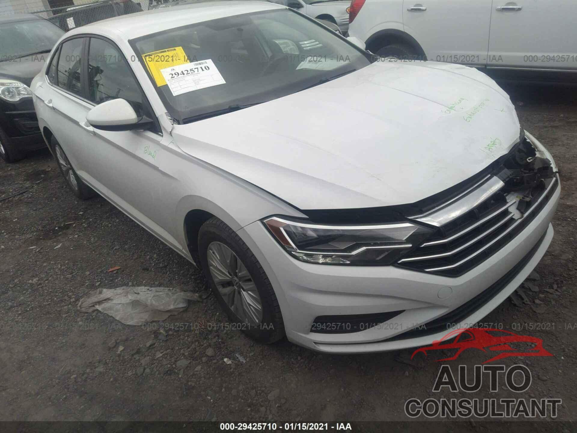 VOLKSWAGEN JETTA 2019 - 3VWC57BU6KM069599