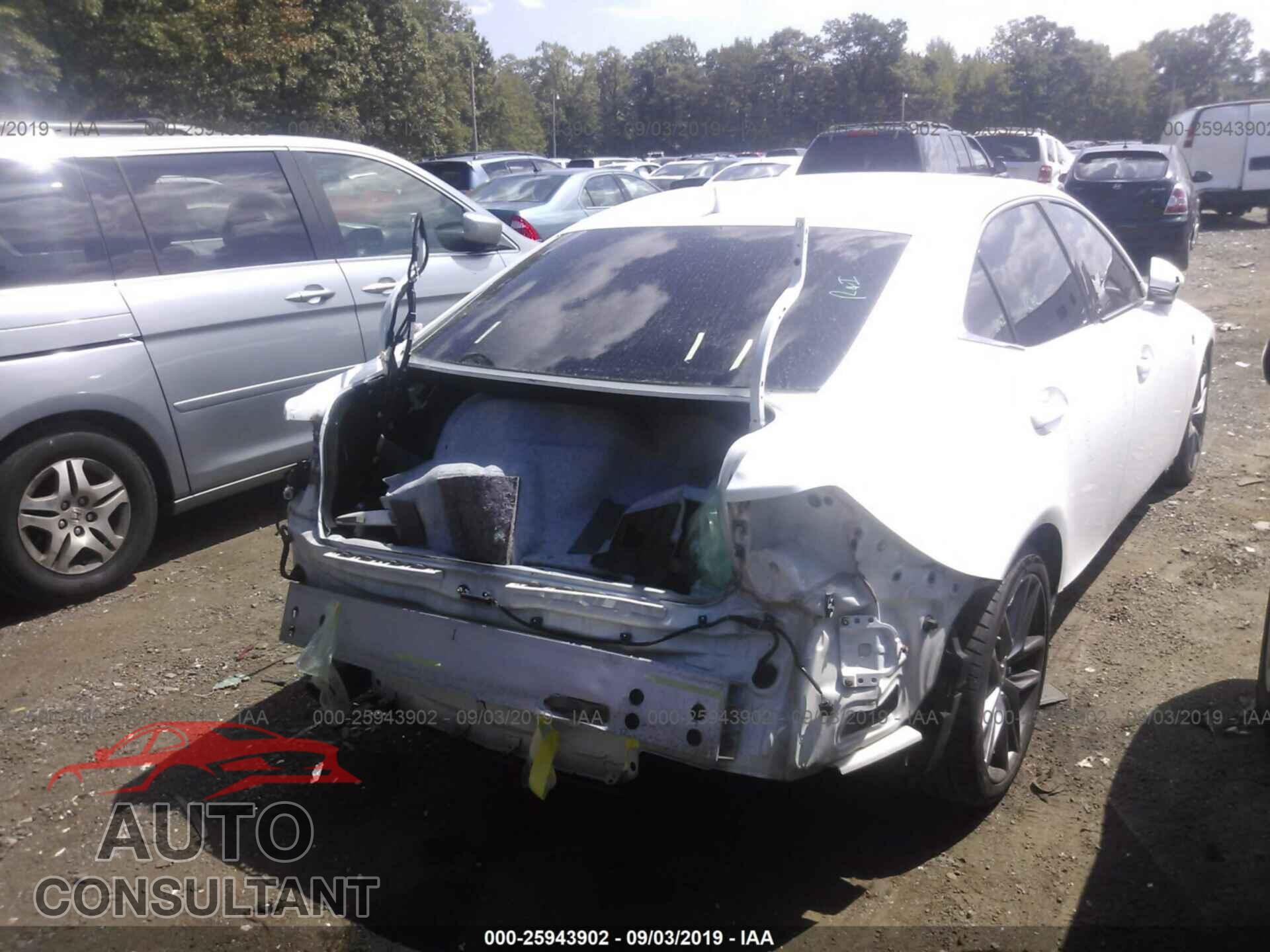 LEXUS IS 2014 - JTHCF1D22E5001043
