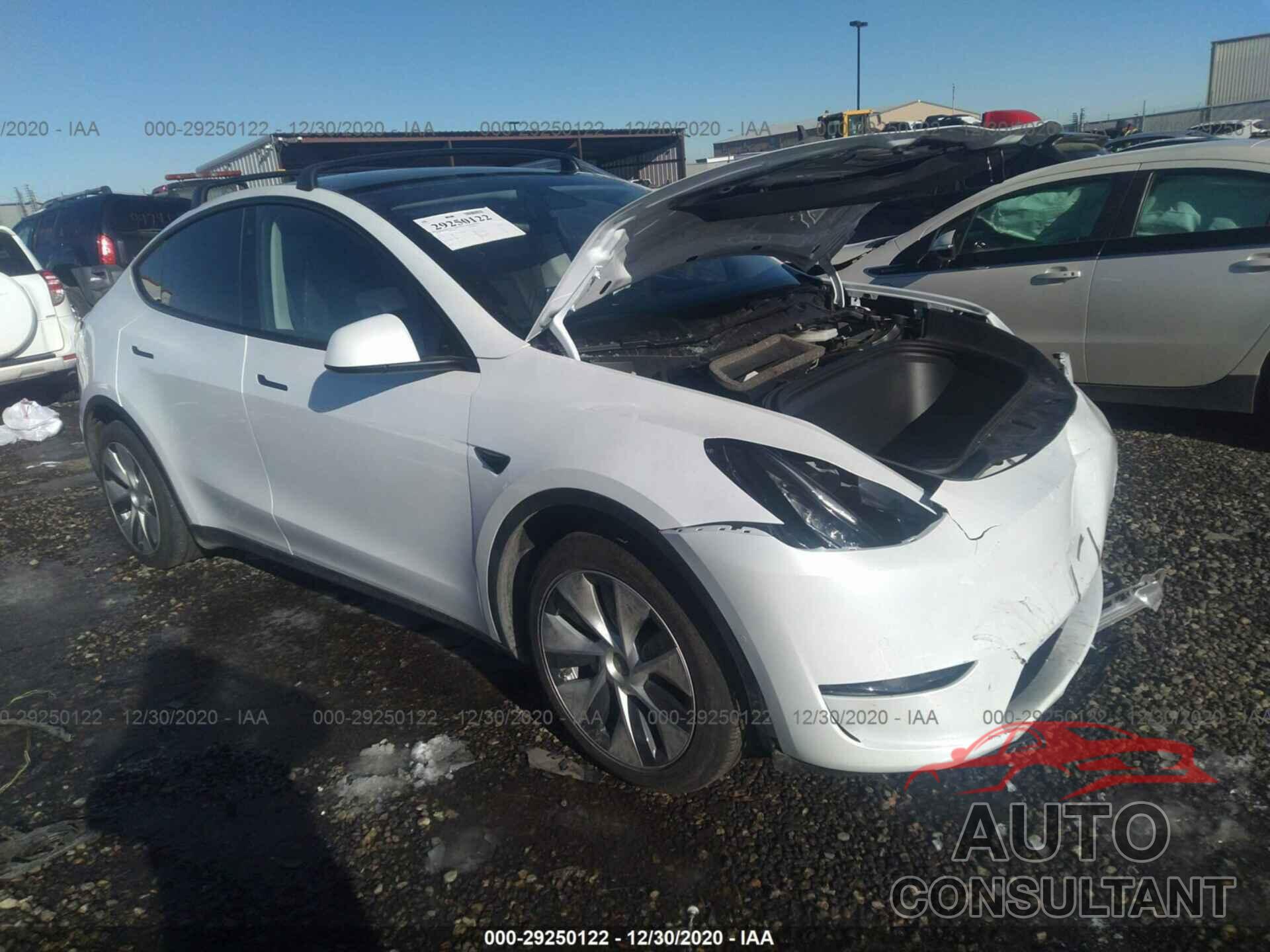 TESLA MODEL Y 2020 - 5YJYGDEE0LF032219