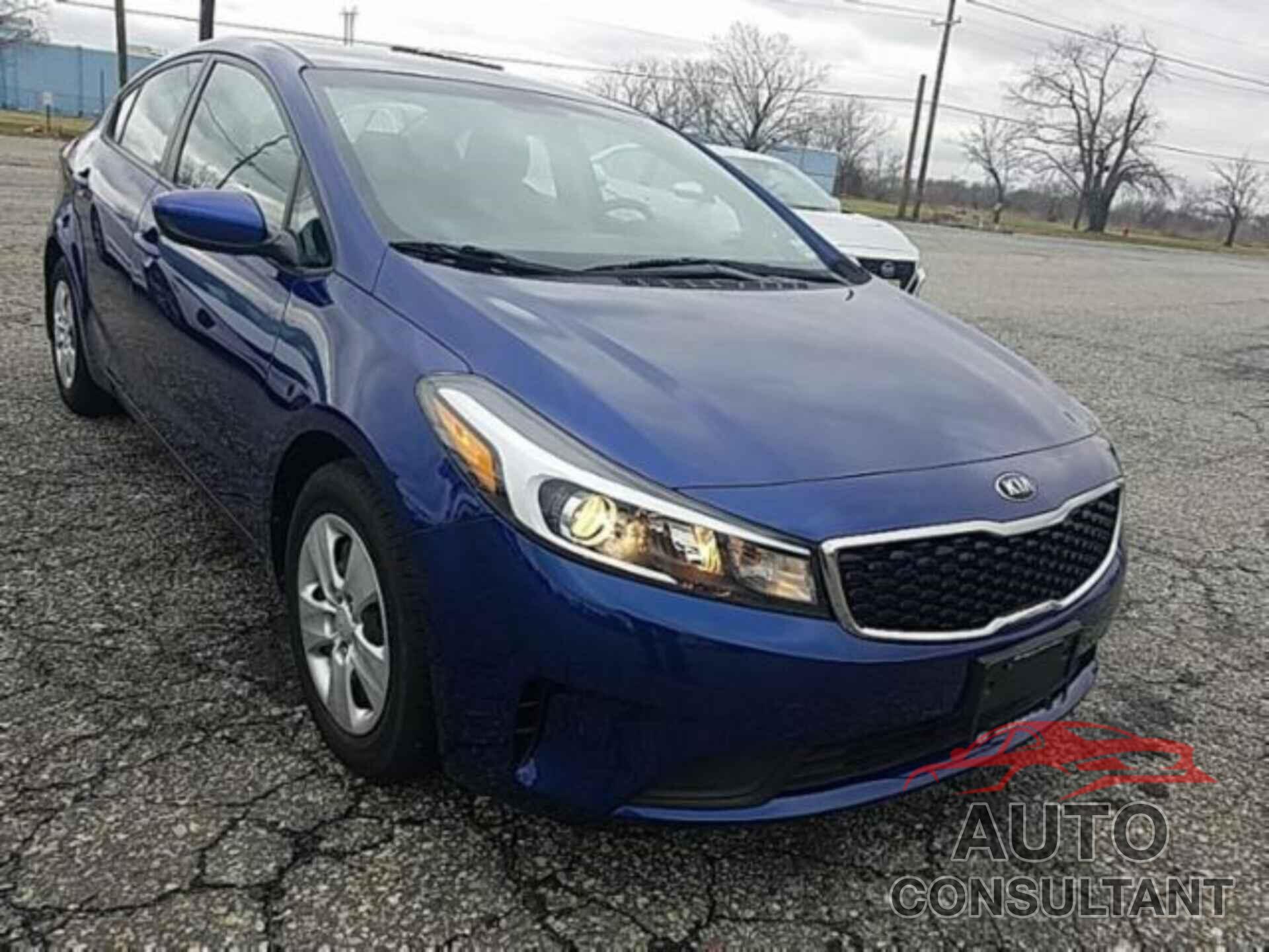 KIA FORTE 2018 - 3KPFK4A77JE182375