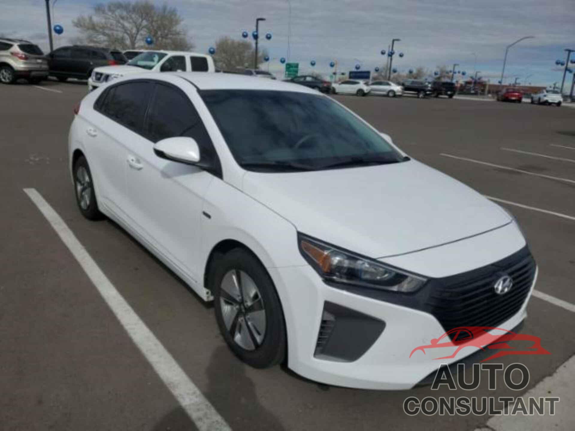 HYUNDAI IONIQ HYBRID 2018 - KMHC65LC6JU062510