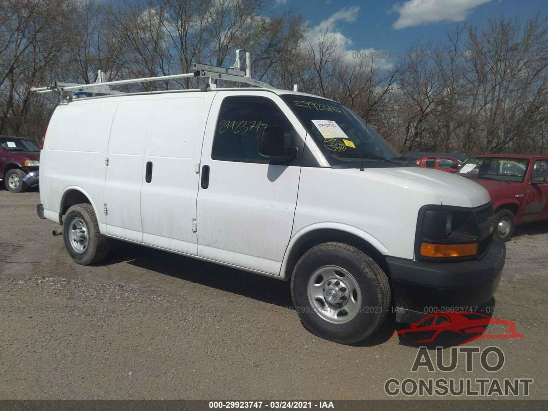 CHEVROLET EXPRESS CARGO VAN 2017 - 1GCWGAFF9H1345847