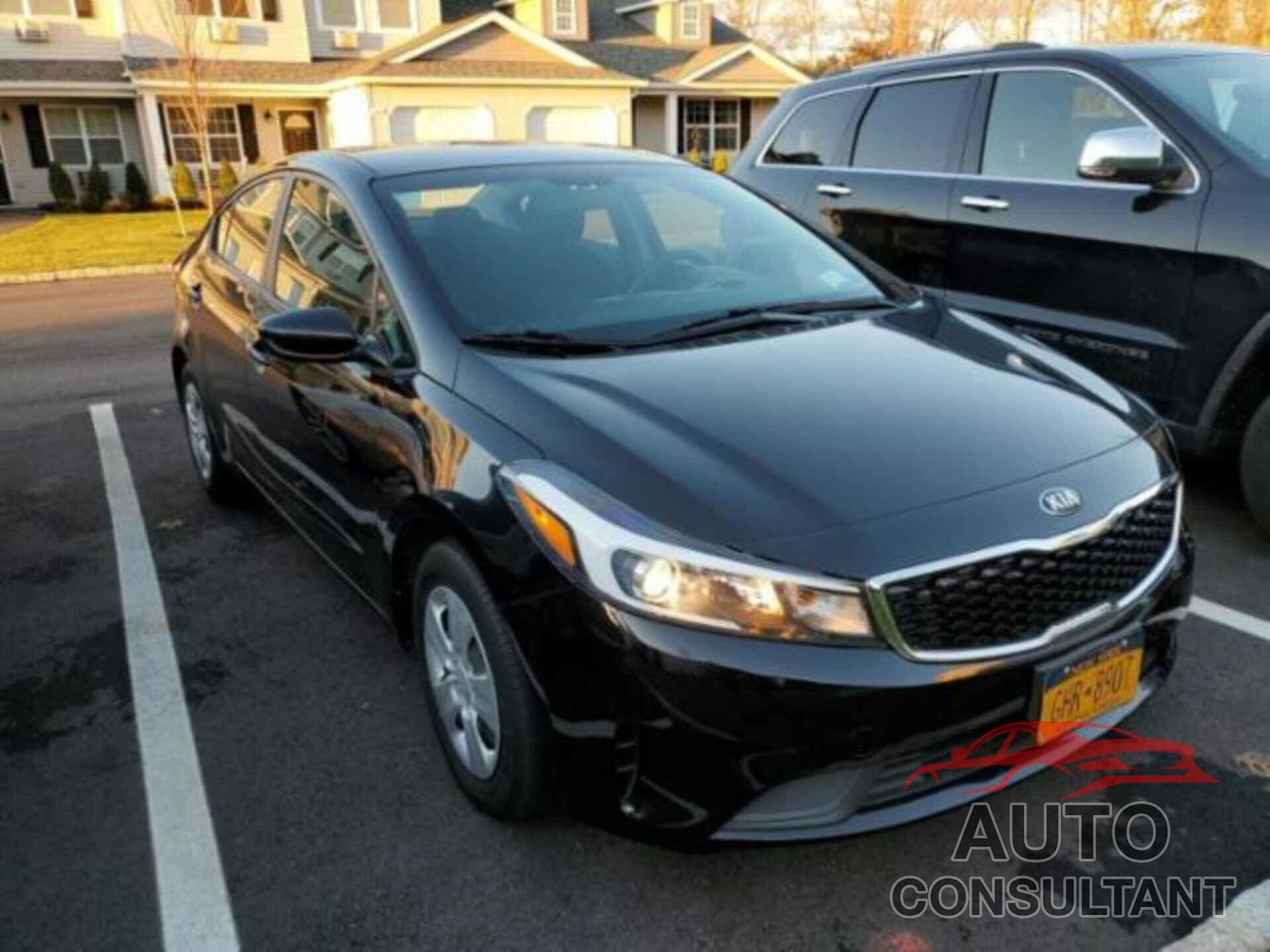 KIA FORTE 2018 - 3KPFK4A76JE195781