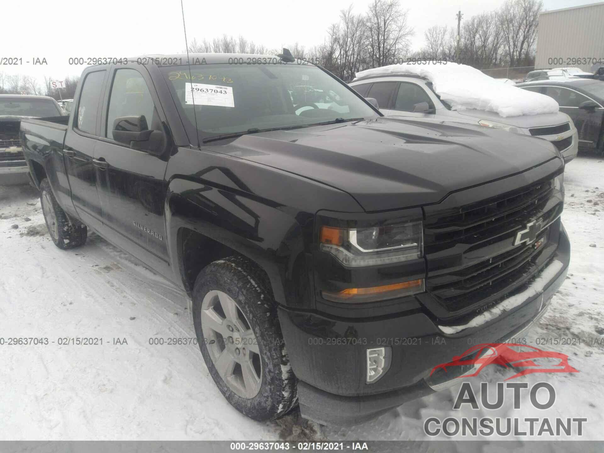 CHEVROLET SILVERADO 1500 2018 - 1GCVKREC5JZ357212