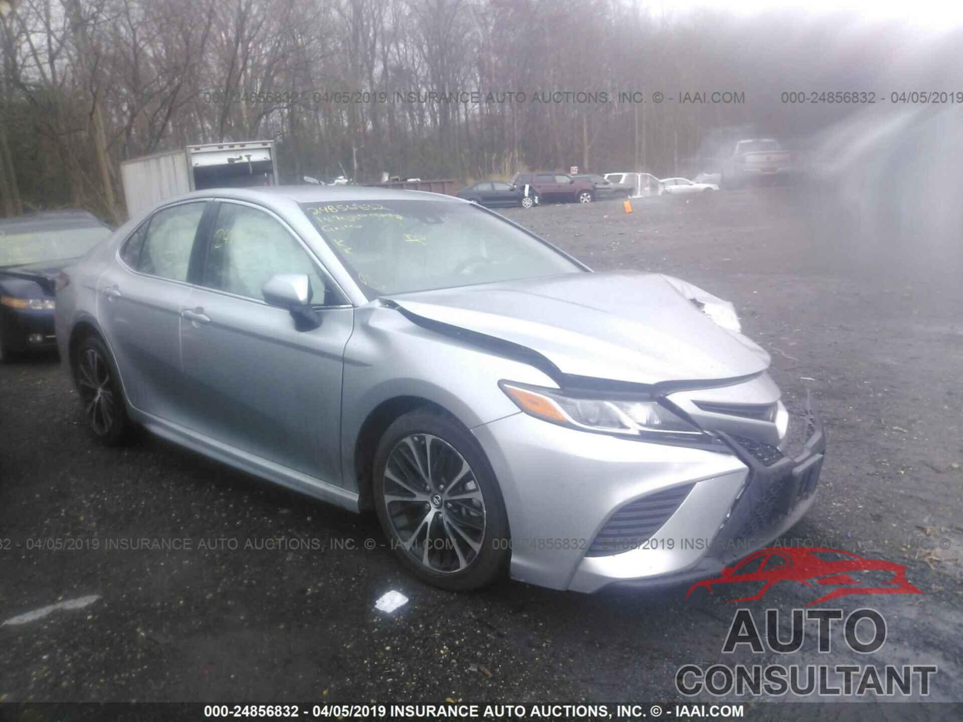 TOYOTA CAMRY 2018 - 4T1B11HK6JU062414