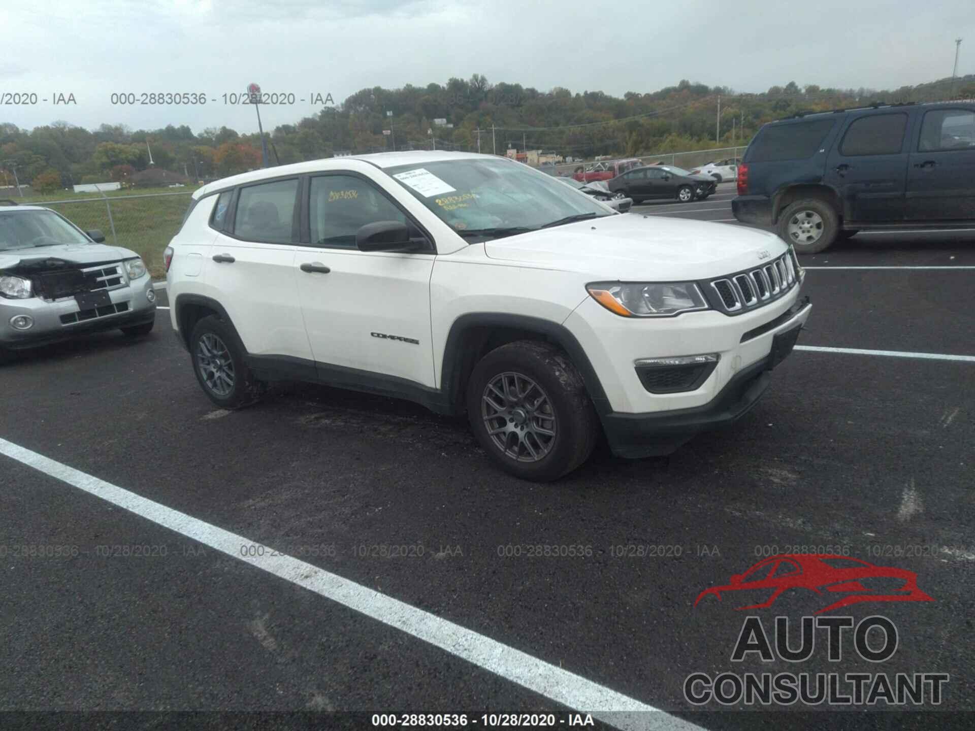 JEEP COMPASS 2018 - 3C4NJCAB1JT125324