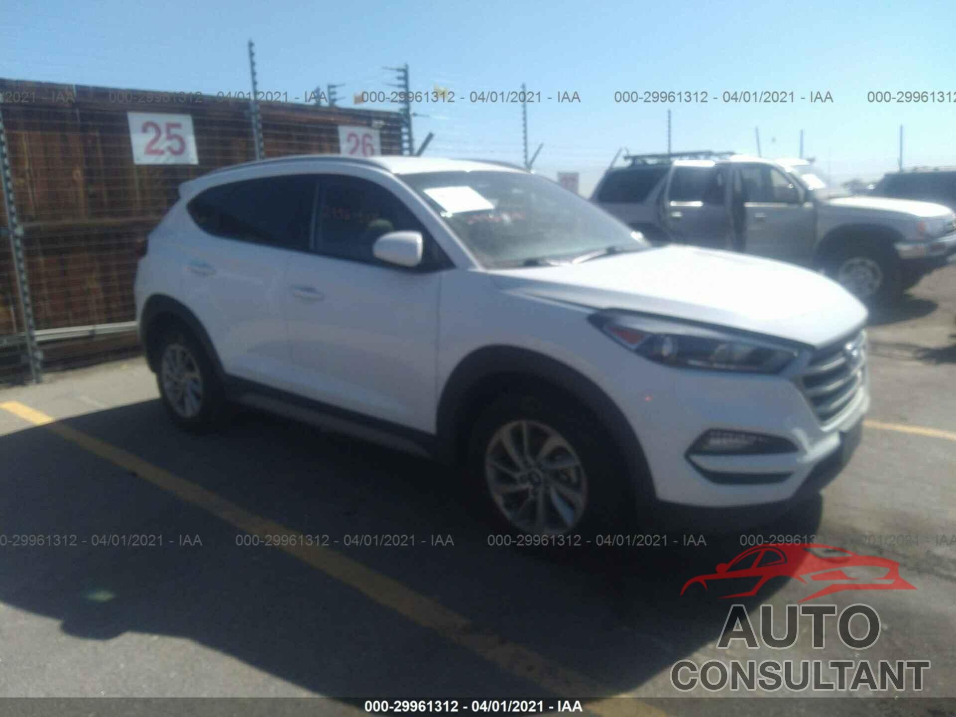 HYUNDAI TUCSON 2018 - KM8J33A46JU623109